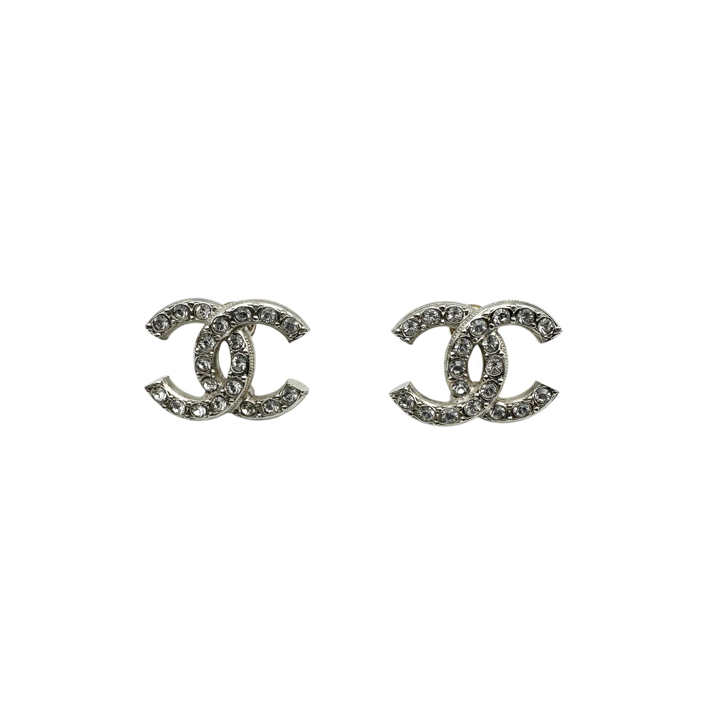 ぴ*よ様 CHANEL CCロゴ シャネルココ クリスタルピアス ぴ*よ様 CHANEL CCロゴ シャネルココ クリスタルピアス CHANEL