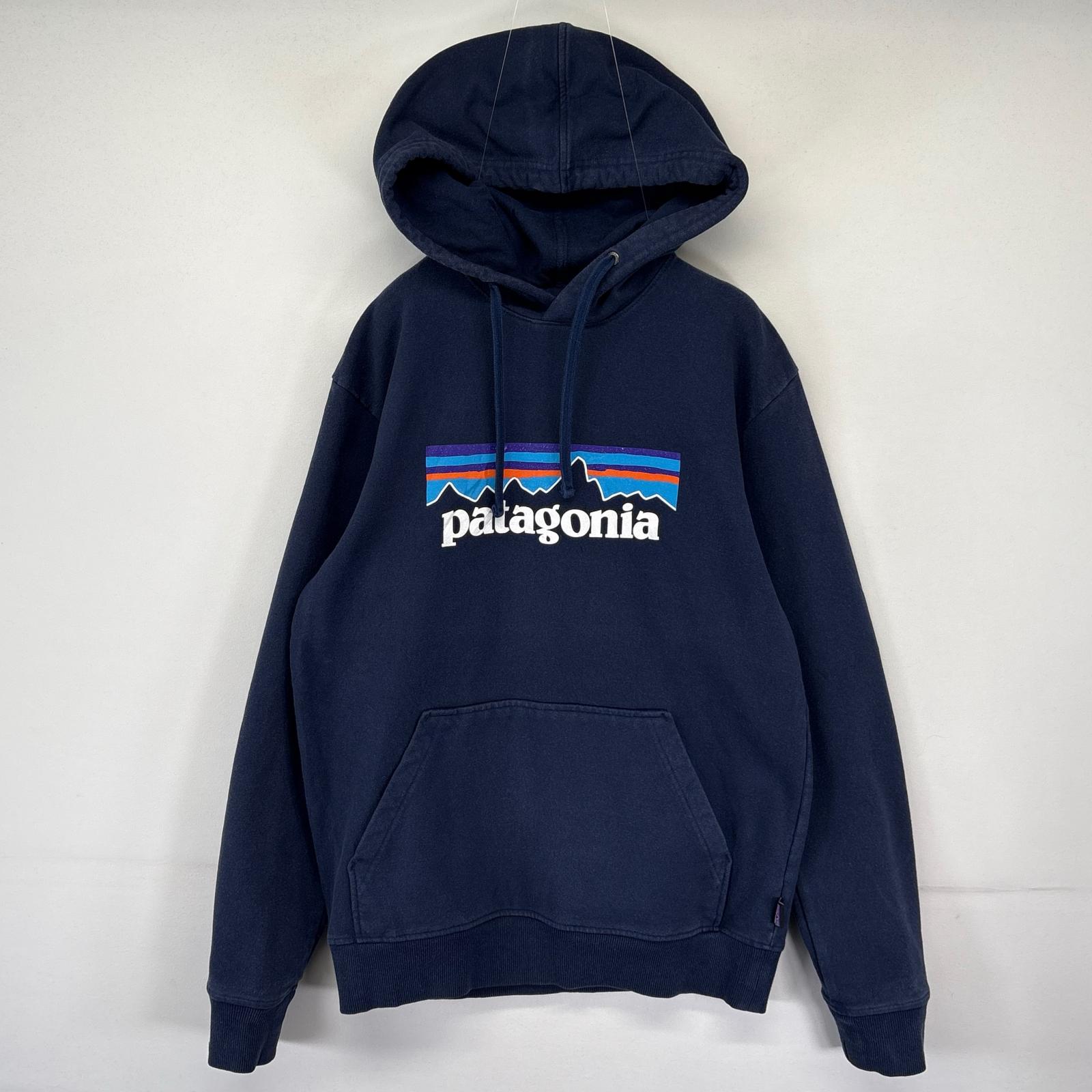 古着 パタゴニア patagonia パーカー スウェット ビッグロゴプリント アウトドア プルオーバー フーディ S ネイビー系 メンズ 【中古】