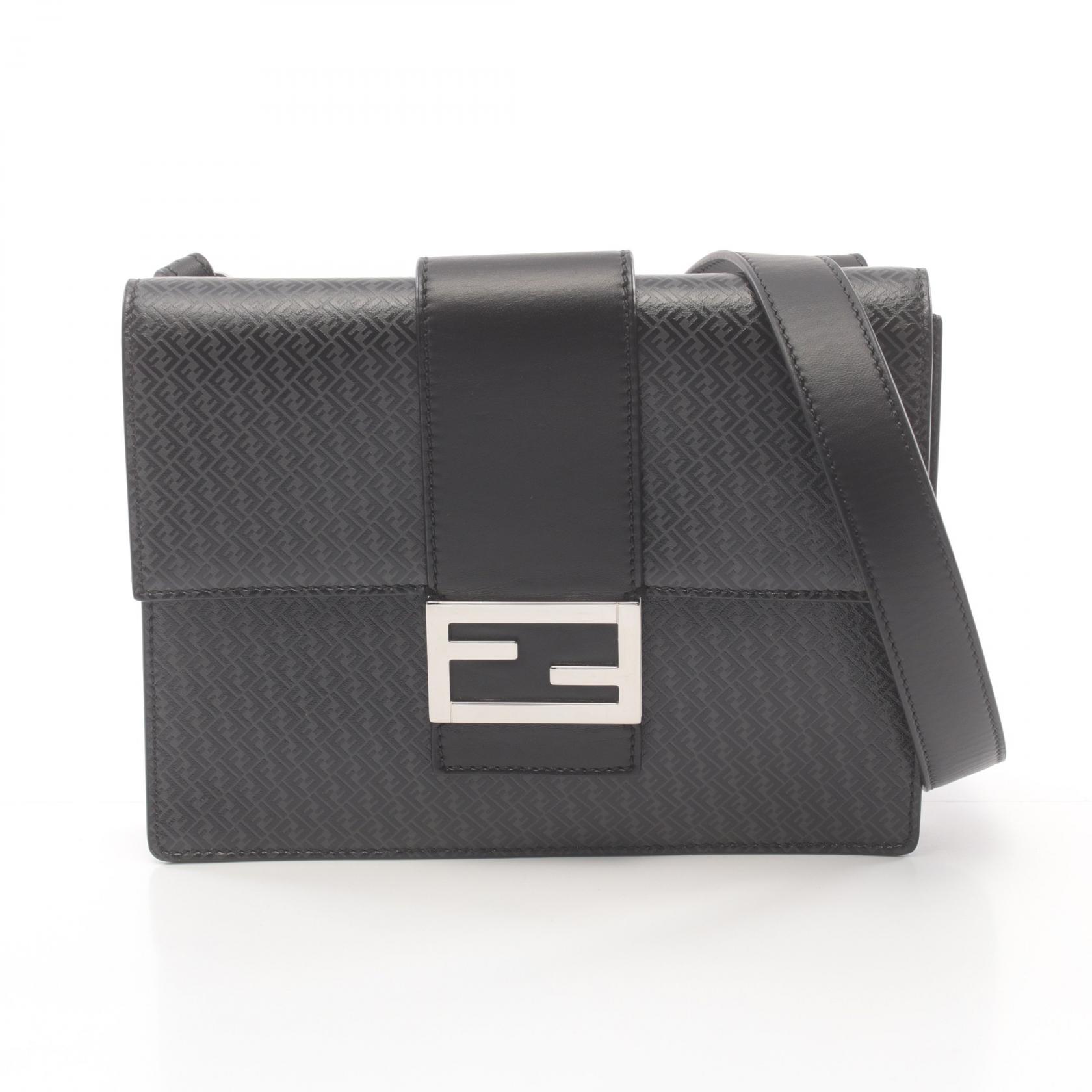 FENDI 巾着　バケツ型　ショルダーバッグ　FF ロゴ　ブラック FENDI 巾着 バケツ型 ショルダーバッグ FF ロゴ ブラック バッグ