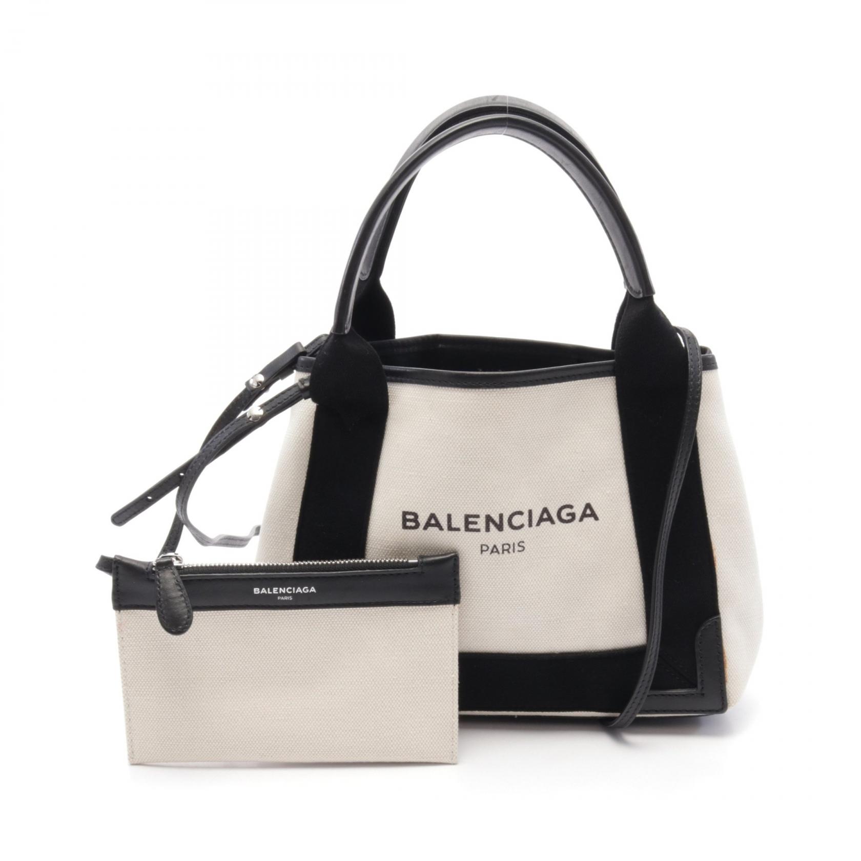 新品　バレンシアガ　クロックス　ラバートート バレンシアガ×クロックスの新作「バレンシアガ クロックス
