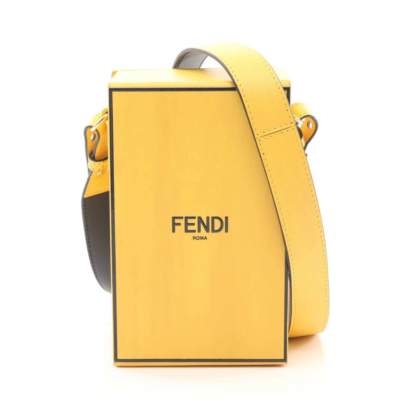 フェンディ レザー ドローストリング ショルダーバッグ 7VA511 フェンディ レザー ドローストリング ショルダーバッグ 7VA511