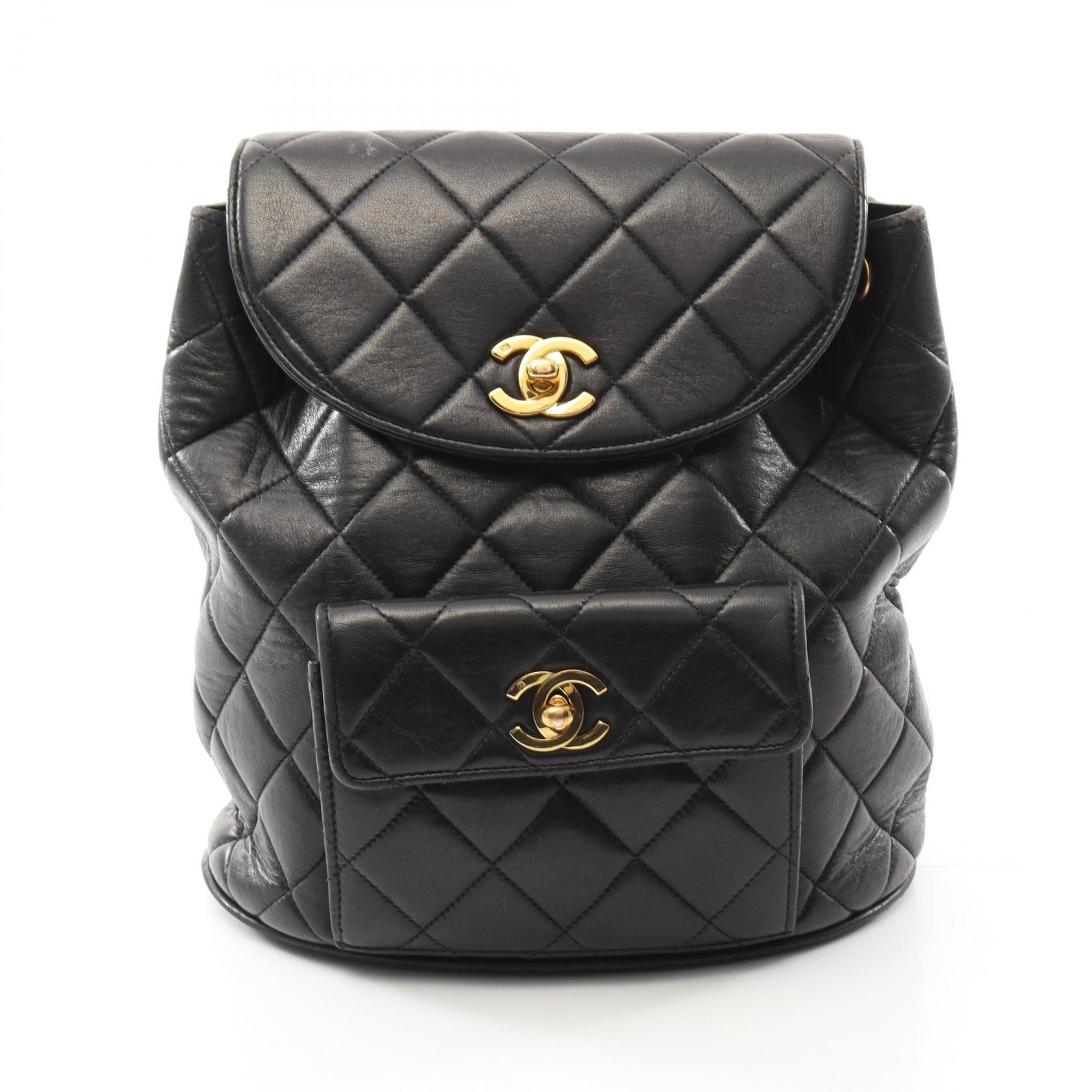 本物保証　CHANEL　リュックサック　バックパック　マトラッセ　エナメル 本物保証 CHANEL リュックサック バックパック マトラッセ