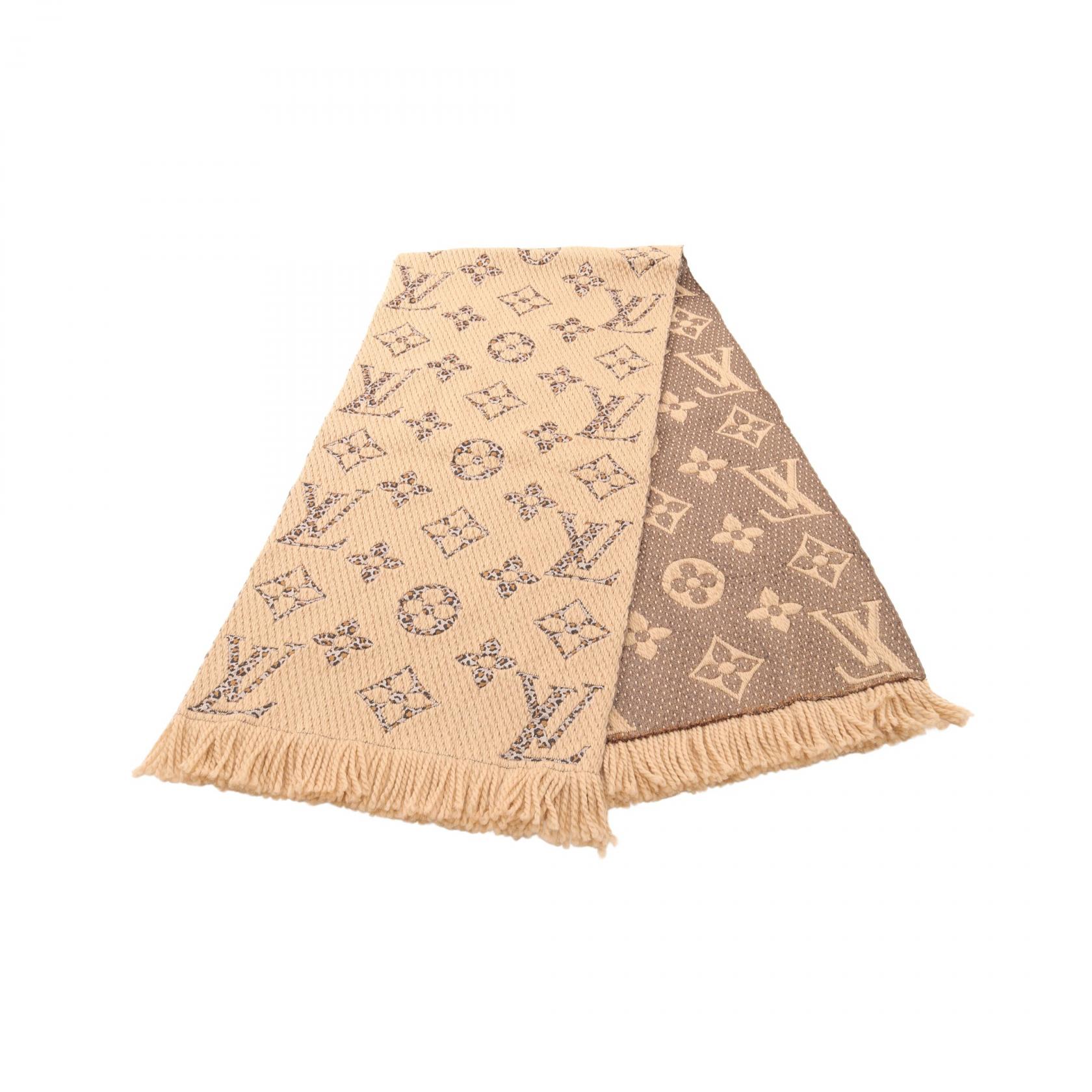 美品☆マフラー・LV エセンシャル louis-vuitton--