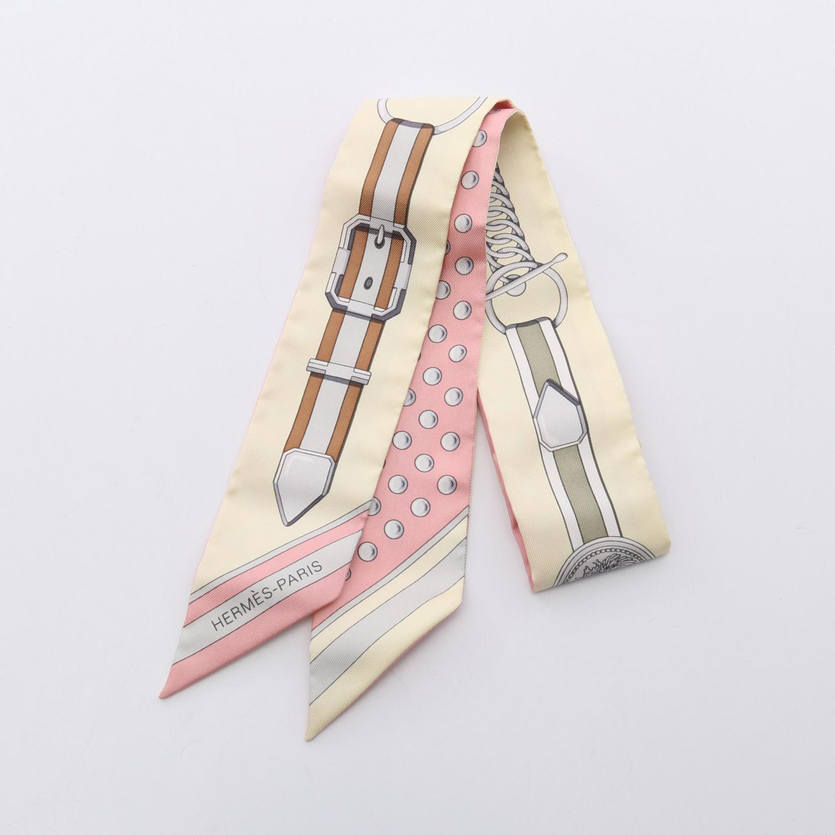 エルメス　ツイリー　「大調教術」柄 HERMES ツイリー スカーフ GRAND MANEGE 大調教術 シルク マルチ