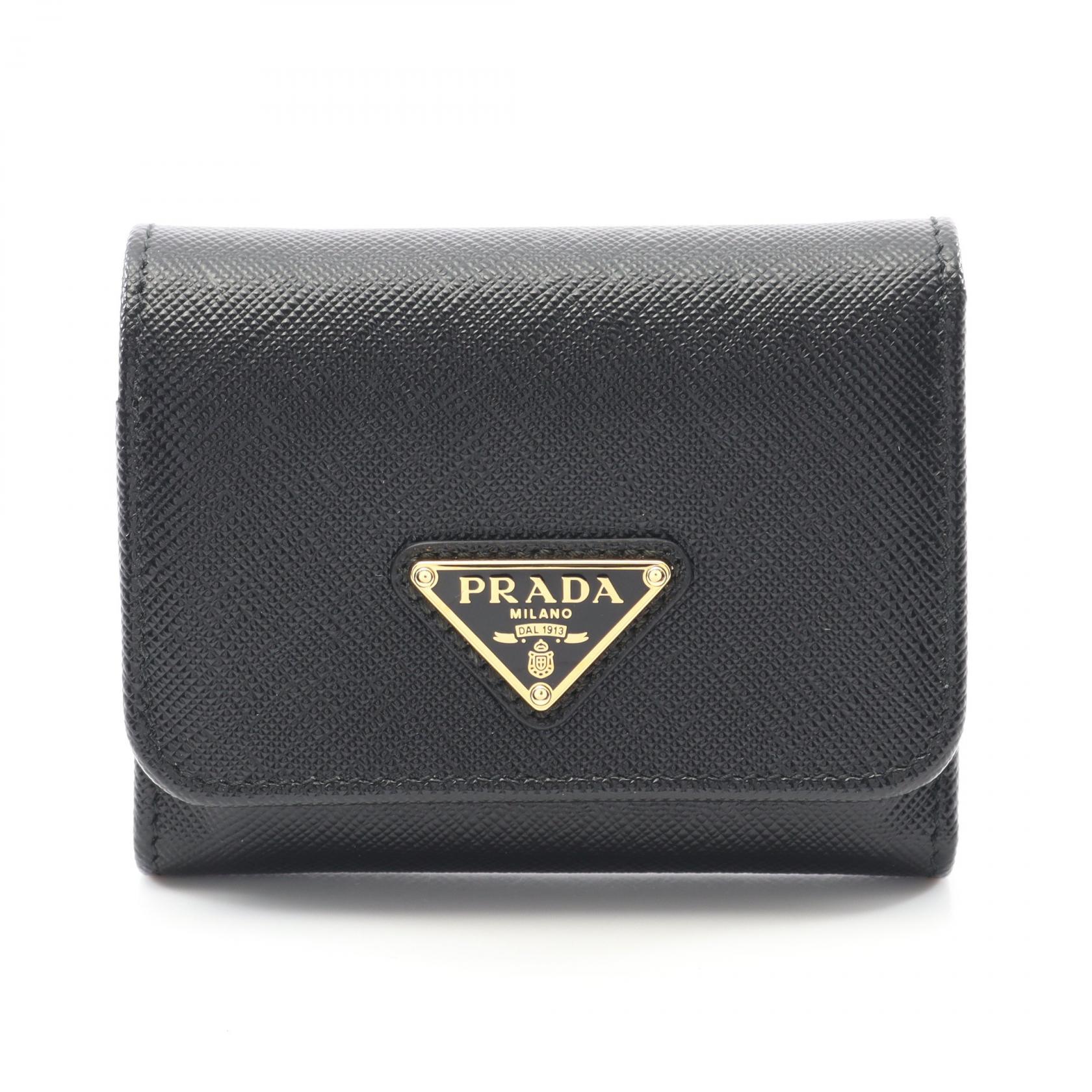 【美品】プラダ　PRADA ウォレット PRADA プラダ 折財布 二つ折財布 コンパクトウォレット SAFFIANO