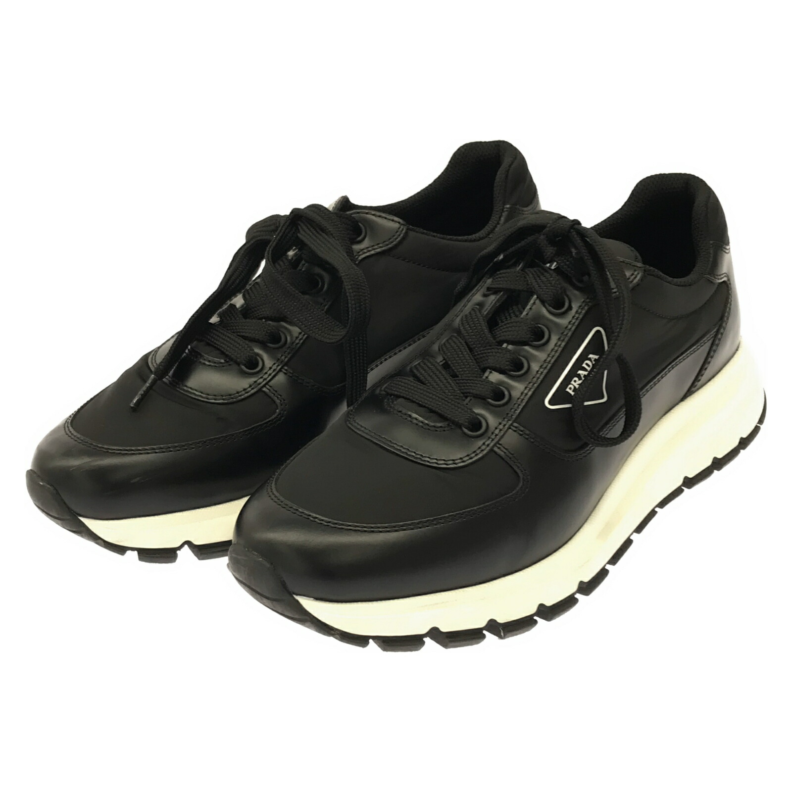 PRADA ナイロン エナメルレザー スニーカー 39 黒 楽天市場】プラダ PRADA スニーカー マクロ Re-Nylon レザー