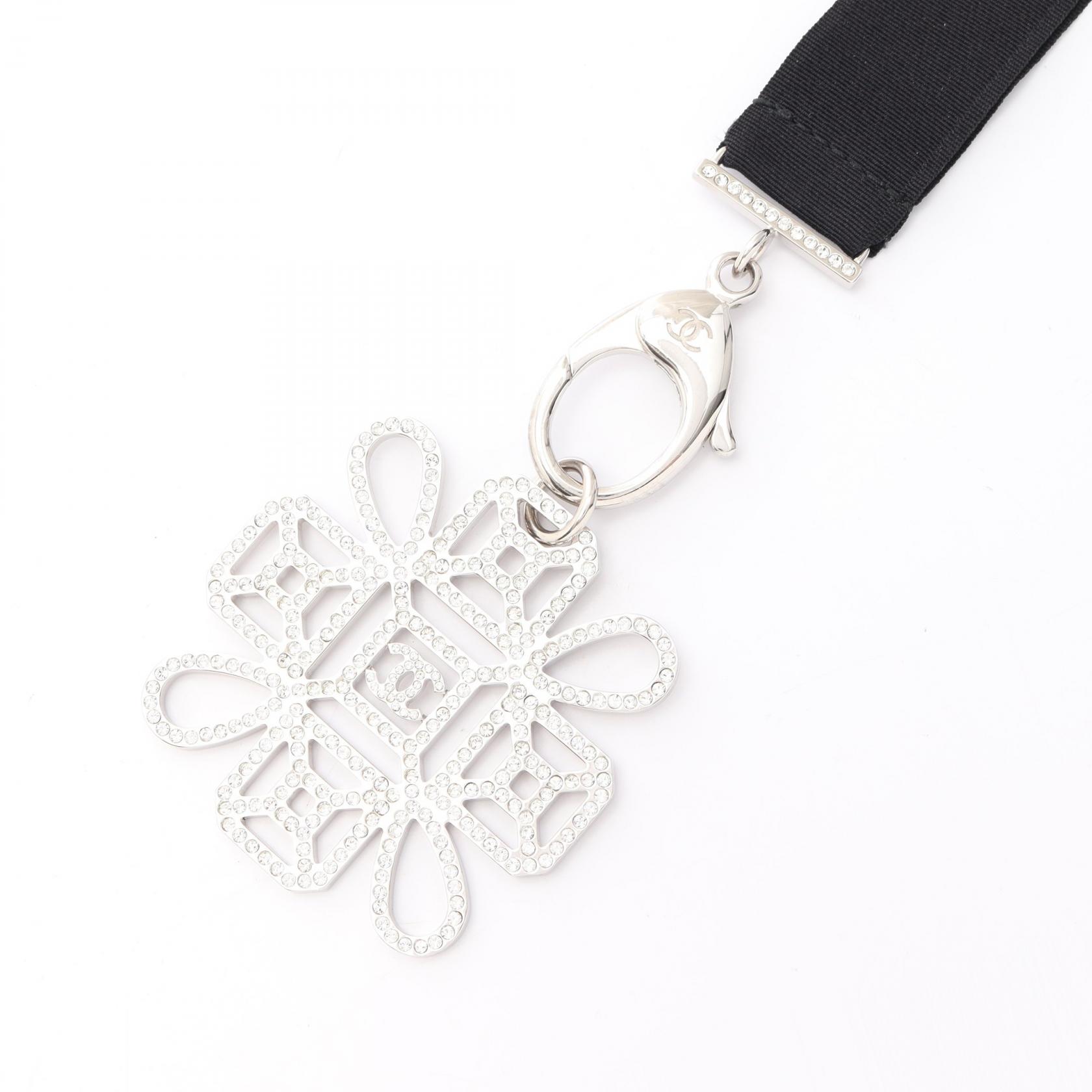 【20%OFFクーポン対象 4/4 20時-4/10 23:59】シャネル CHANEL ココマーク ネックレス ジュエリー ステンレススチール ラインストーン シルバー系 / クリア系 / ブラック系 【中古】 75,625円