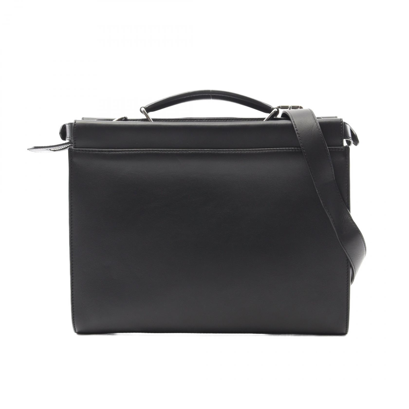 q97【美品】フェンディ　エフイズ　レザー　ブラック　トートバッグ　ポーチ付き q97【美品】フェンディ エフイズ レザー ブラック トートバッグ