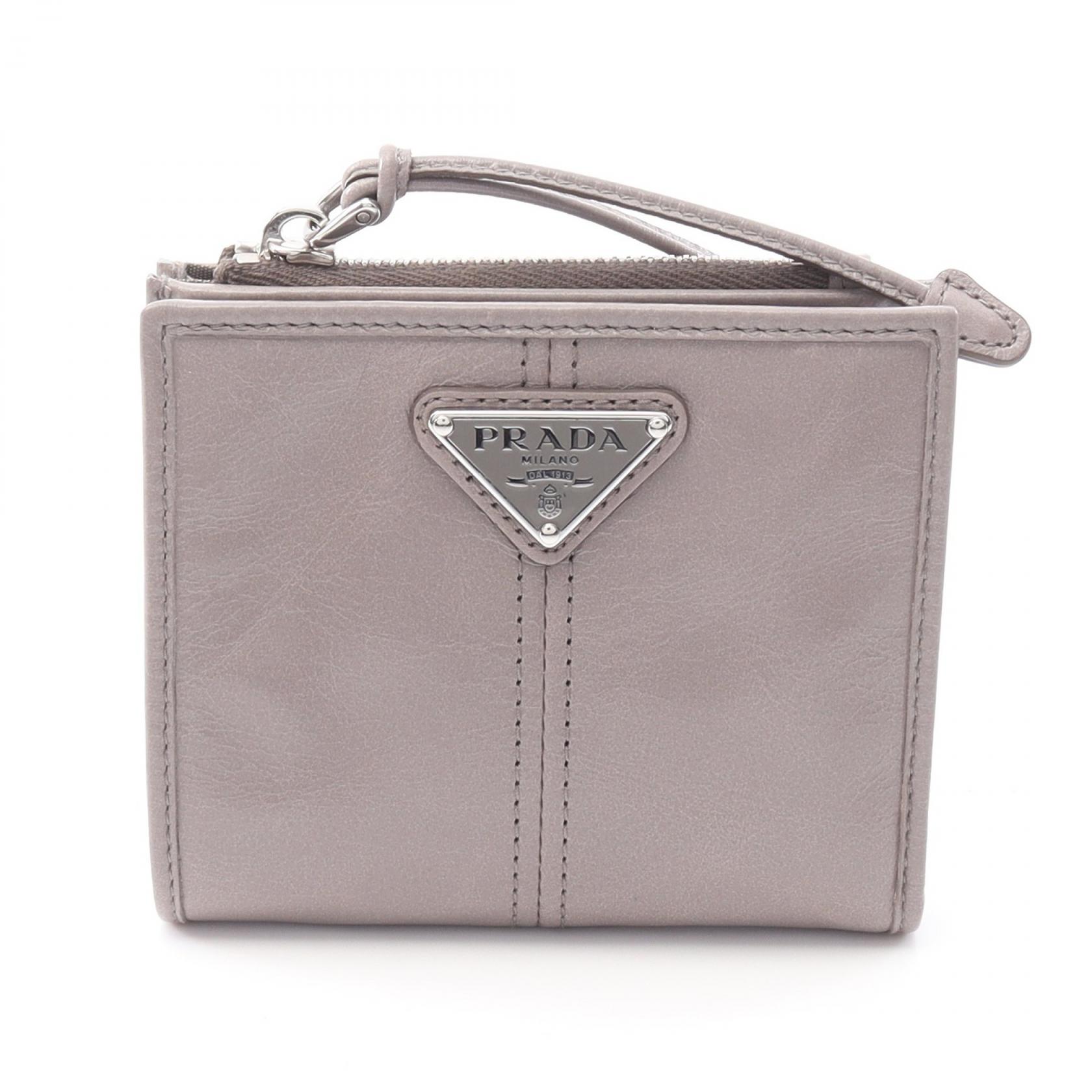 PRADA ライトグレー 二つ折り財布 PRADA 二つ折り財布 ライトグレー