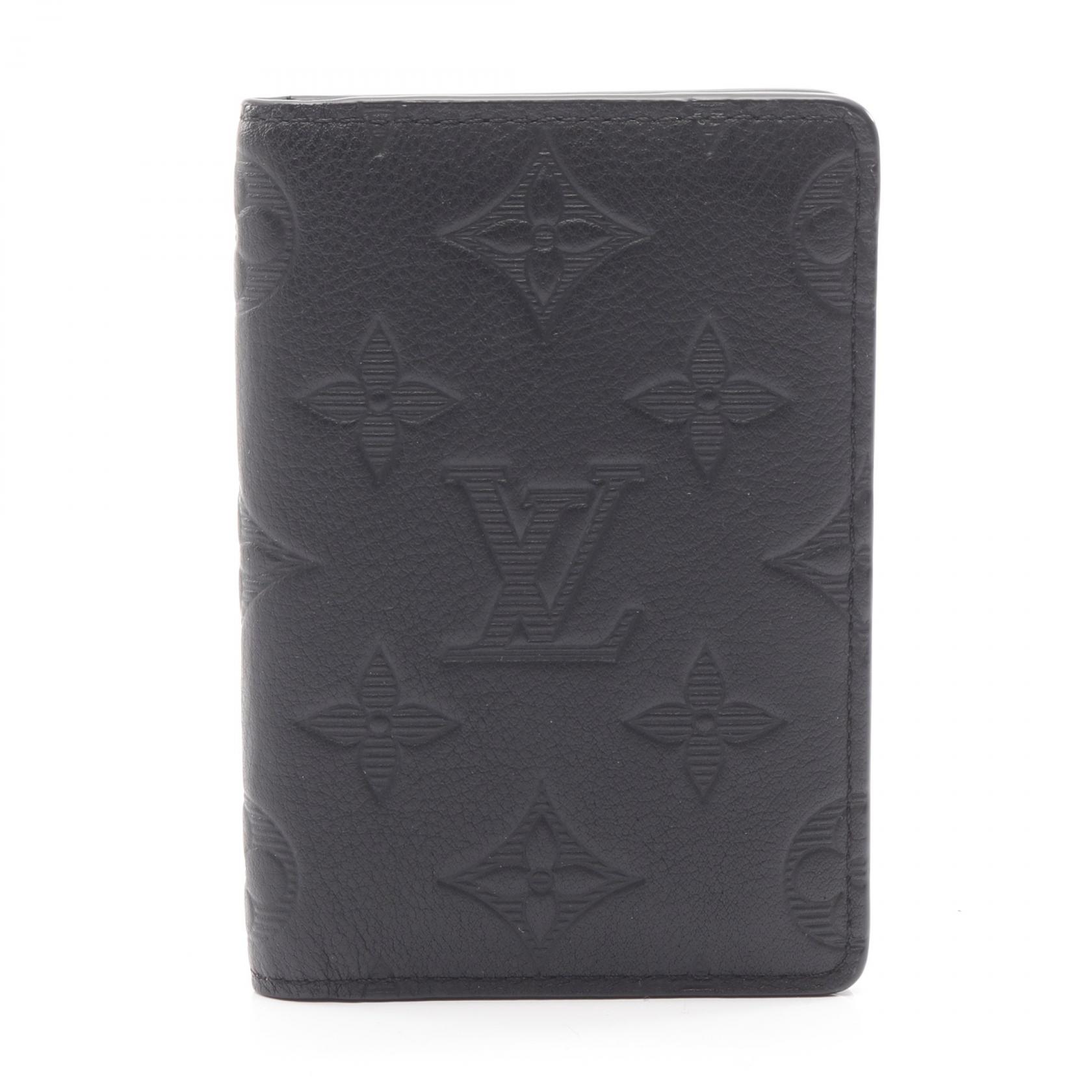 ルイ・ヴィトン パスポートケース ネイビー【イニシャル入り】 ルイ・ヴィトン パスポートケース ネイビー【イニシャル入り】