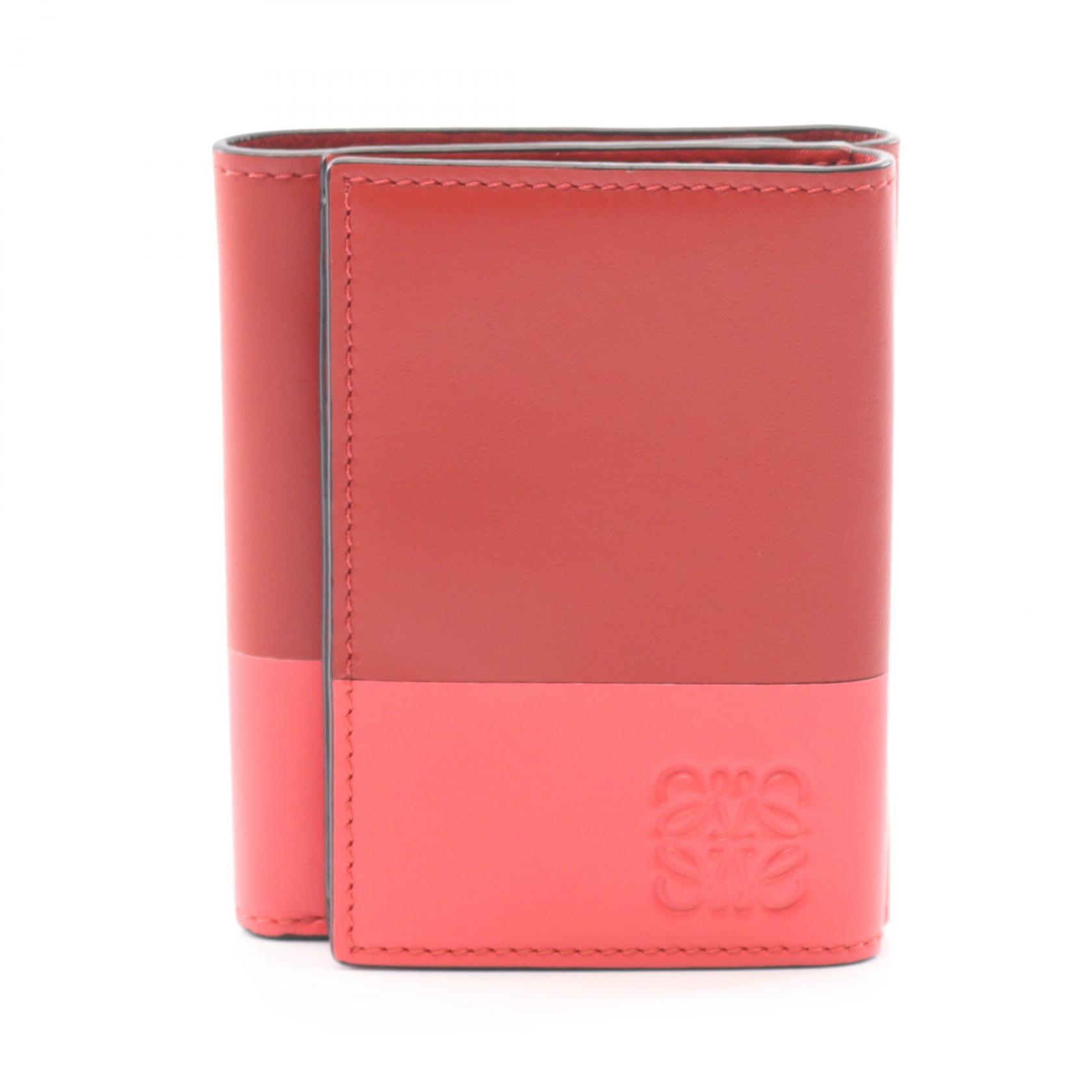ロエベ LOEWE トライフォールド ウォレット 三つ折り長財布 財布 レザー レッド系 / ピンク系 【中古】