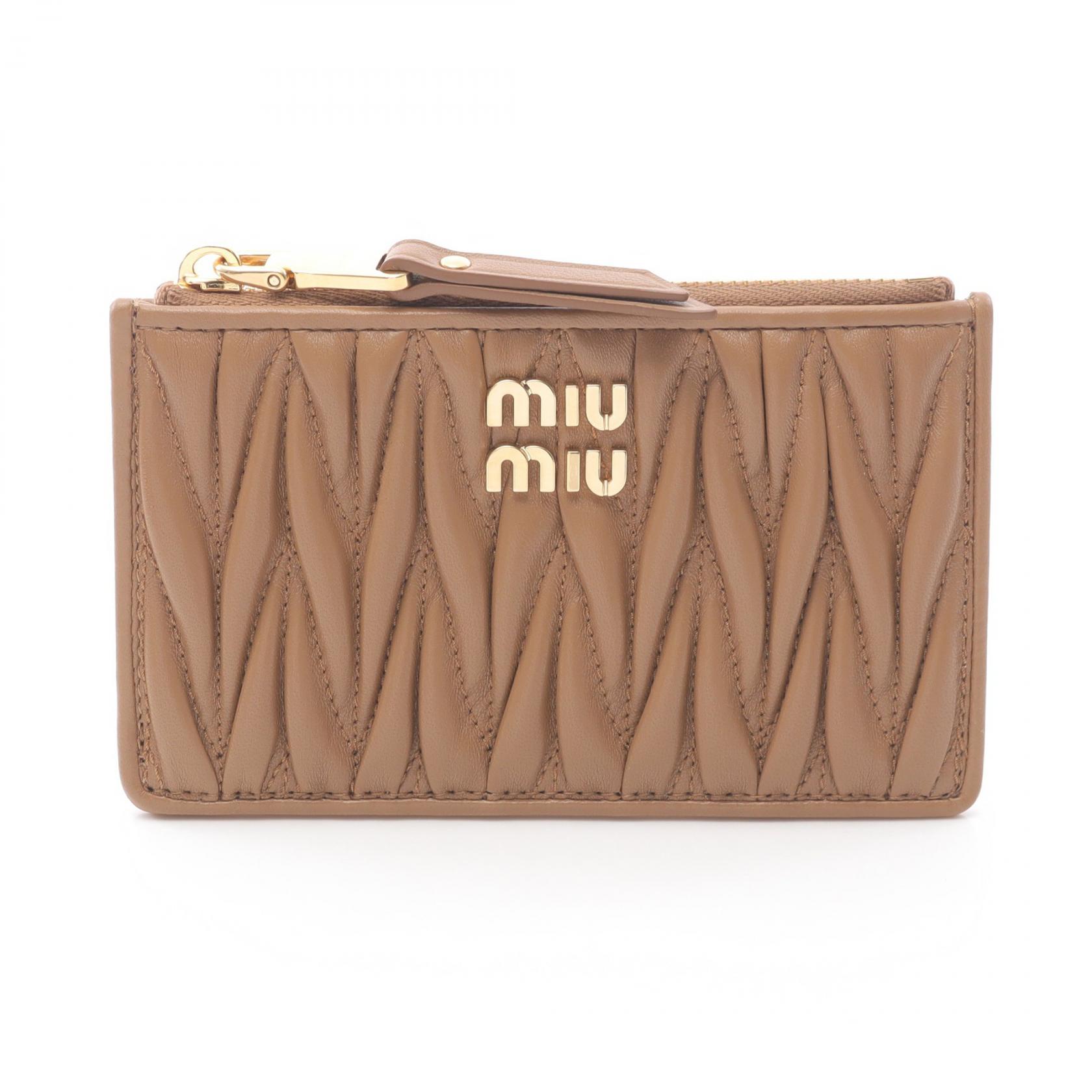 miu miu マトラッセ ケース ブラウン　値下げ 楽天市場】ミュウ ミュウ Miu Miu MATELASSE'MIU マテラッセ コイン