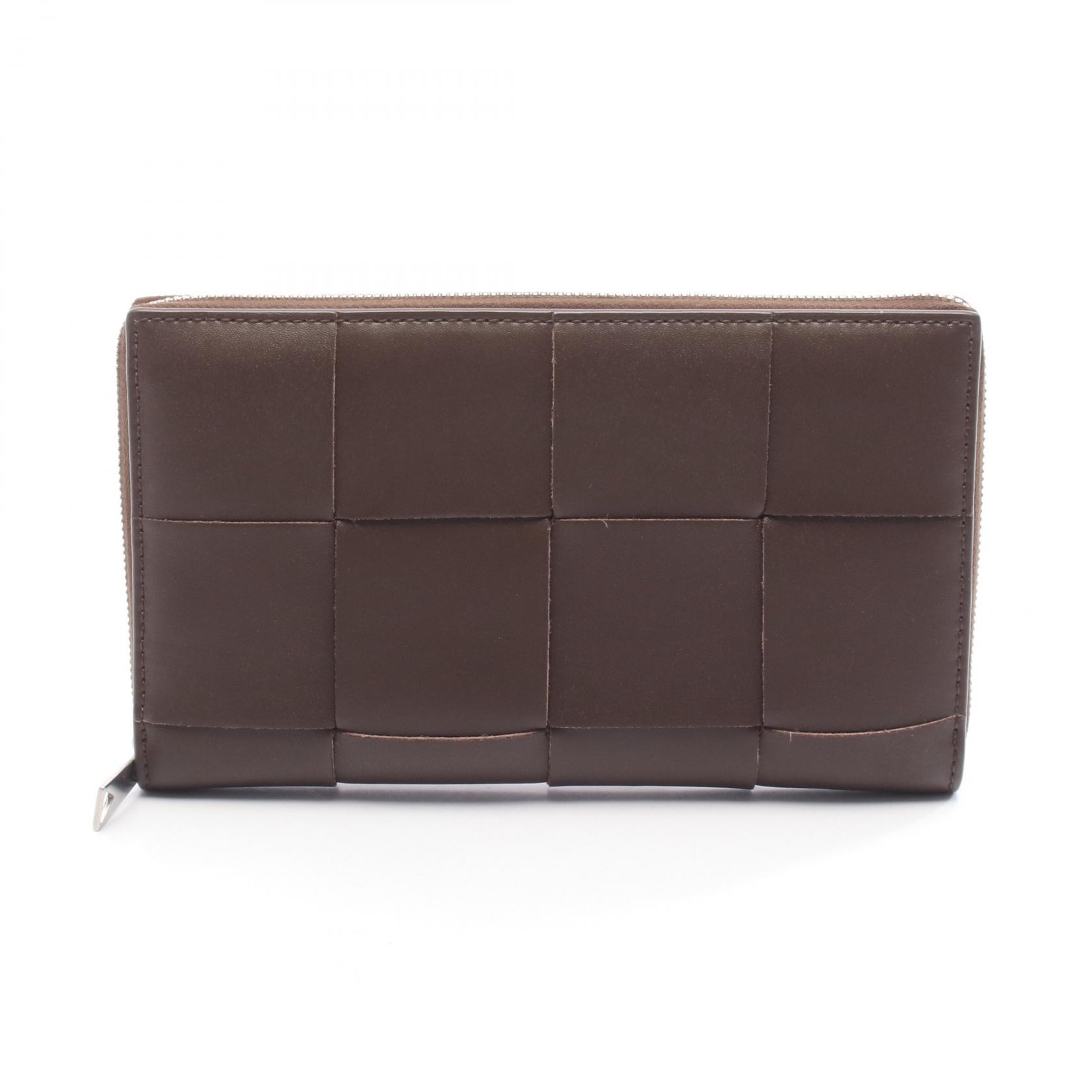 【15%OFFクーポン 7/19 20時～7/26 9:59】ボッテガヴェネタ BOTTEGA VENETA カセット ラウンド長財布 財布 レザー ブラウン系 814649 【中古】｜RECLO（リクロ）店