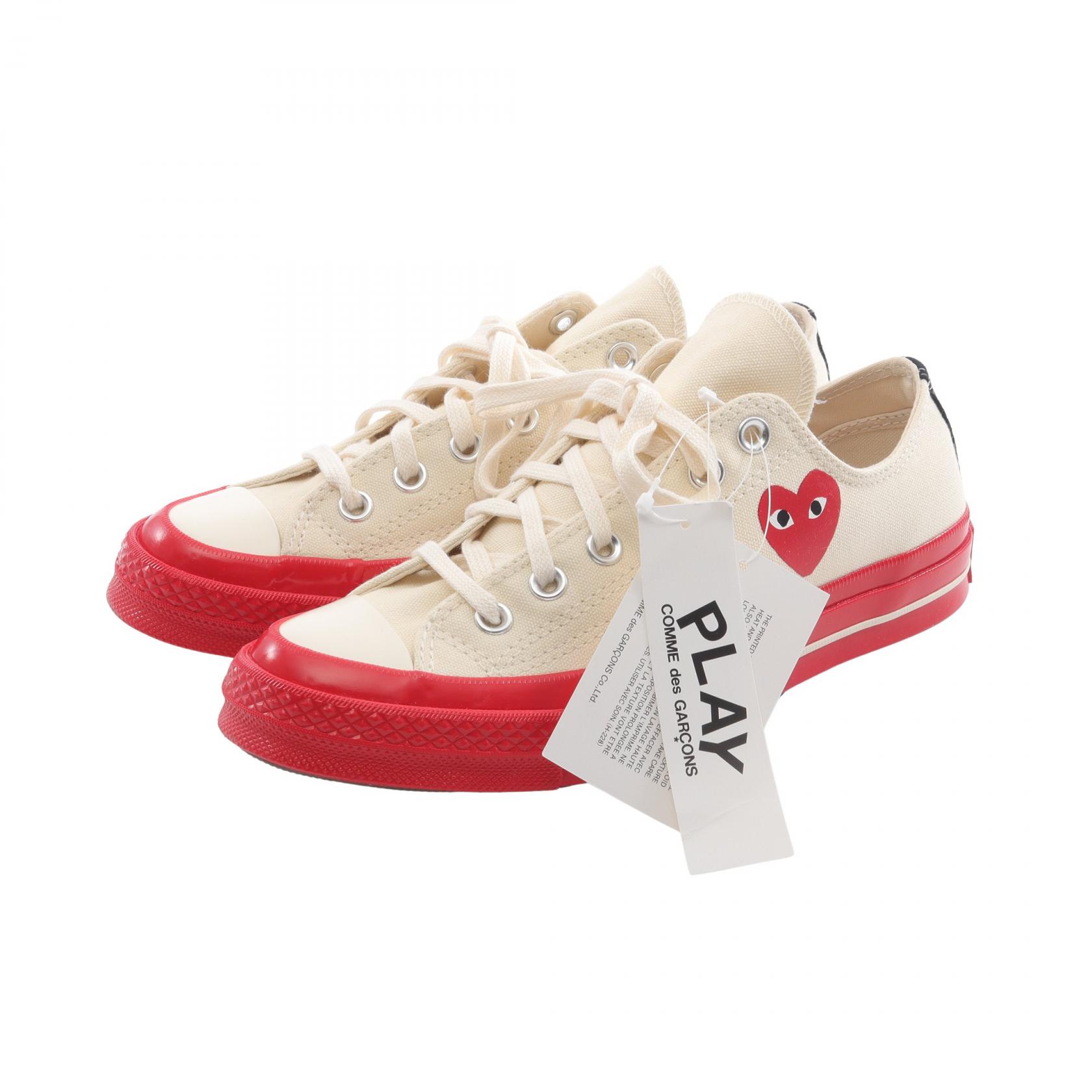 コムデギャルソン コムデギャルソン COMME des GARCONS COMME des GARCONS PLAY COMME des GARCONS × CONVERSE スニーカー 靴 キャンバス ホワイト系 / レッド系 AZ-K123-001-29 【中古】