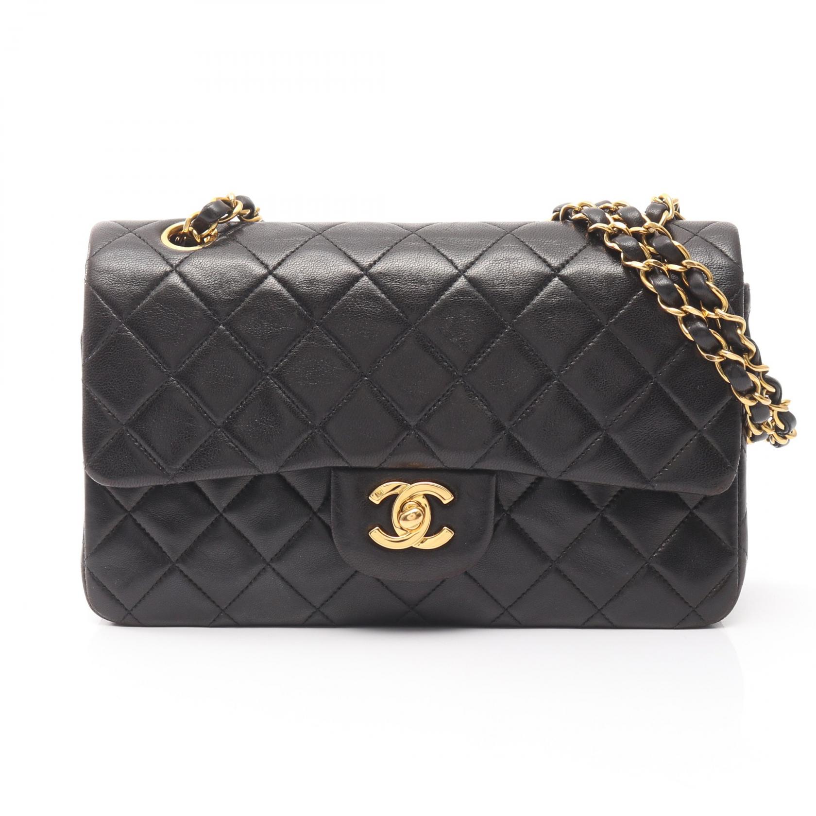 シャネル CHANEL マトラッセ Wフラップ ショルダーバッグ バッグ ラムスキン（羊革） ブラック系 【中古】｜RECLO（リクロ）店