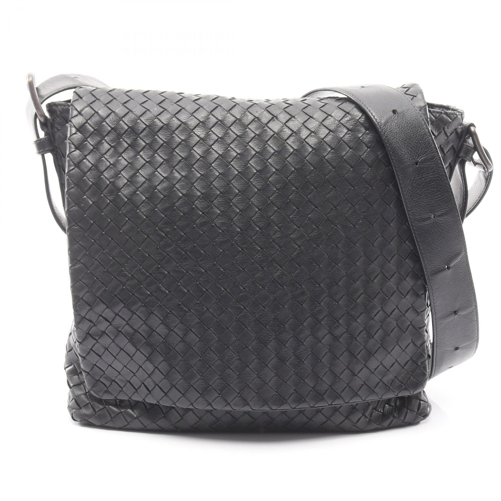 ボッテガヴェネタ BOTTEGA VENETA イントレチャート ショルダーバッグ バッグ レザー ブラック系 【中古】