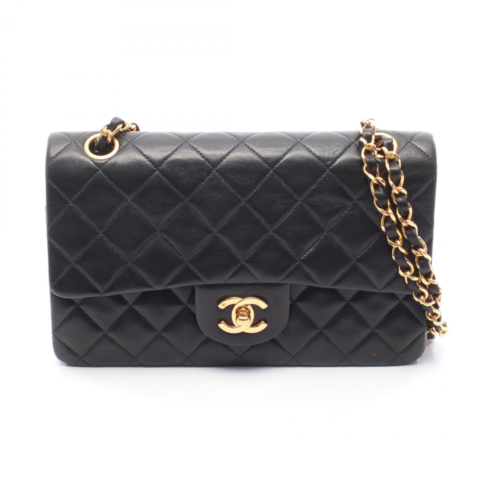 シャネル CHANEL マトラッセ Wフラップ ショルダーバッグ バッグ ラムスキン（羊革） ブラック系 【中古】