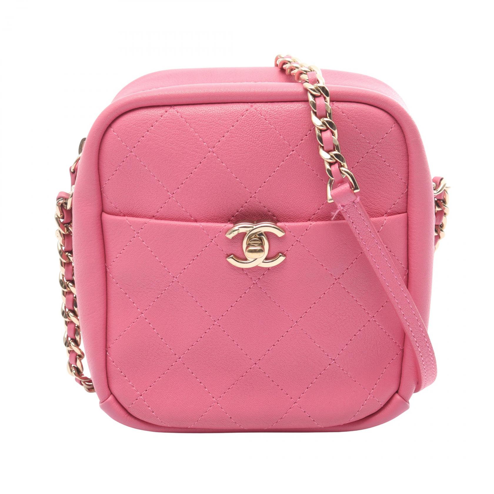 シャネル CHANEL マトラッセ ショルダーバッグ バッグ レザー ピンク系 【中古】