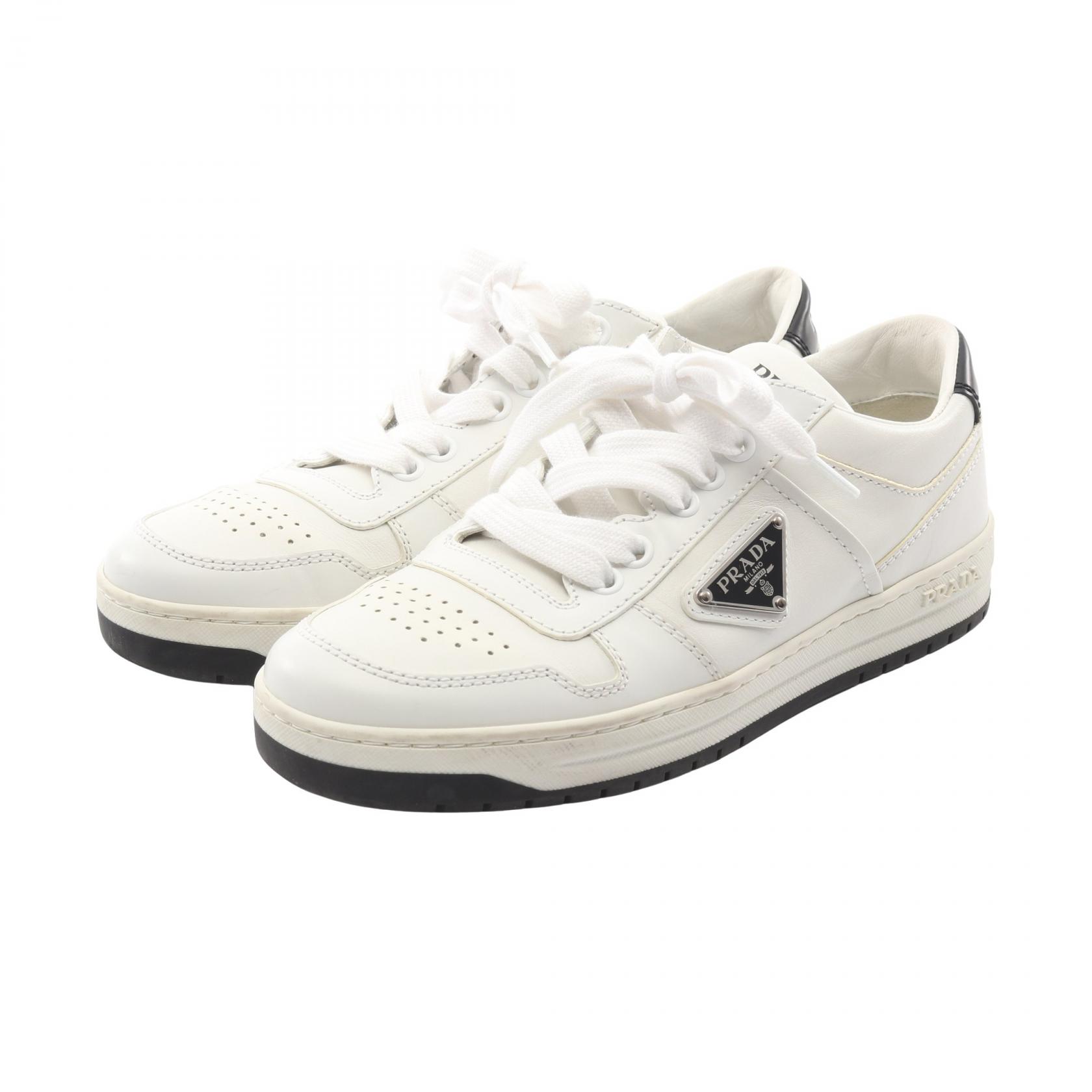 プラダ PRADA ダウンタウン スニーカー 靴 レザー ホワイト系 1E792M 【中古】