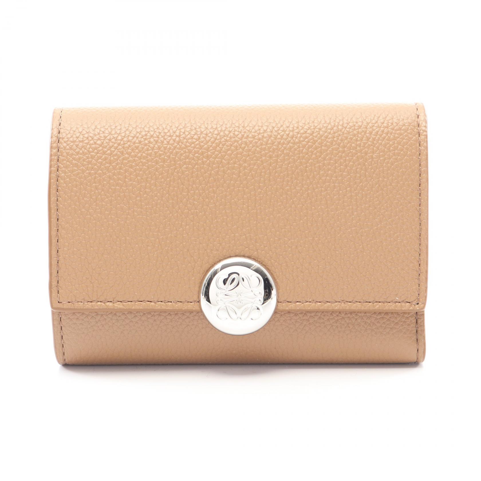 【10%OFFクーポン 7/21 10時~7/26 9:59】ロエベ LOEWE ぺブル スモール バーティカル ウォレット 三つ折り財布 財布 レザー ブラウン系 CANBS33X039579 【新品】|RECLO(リクロ)店