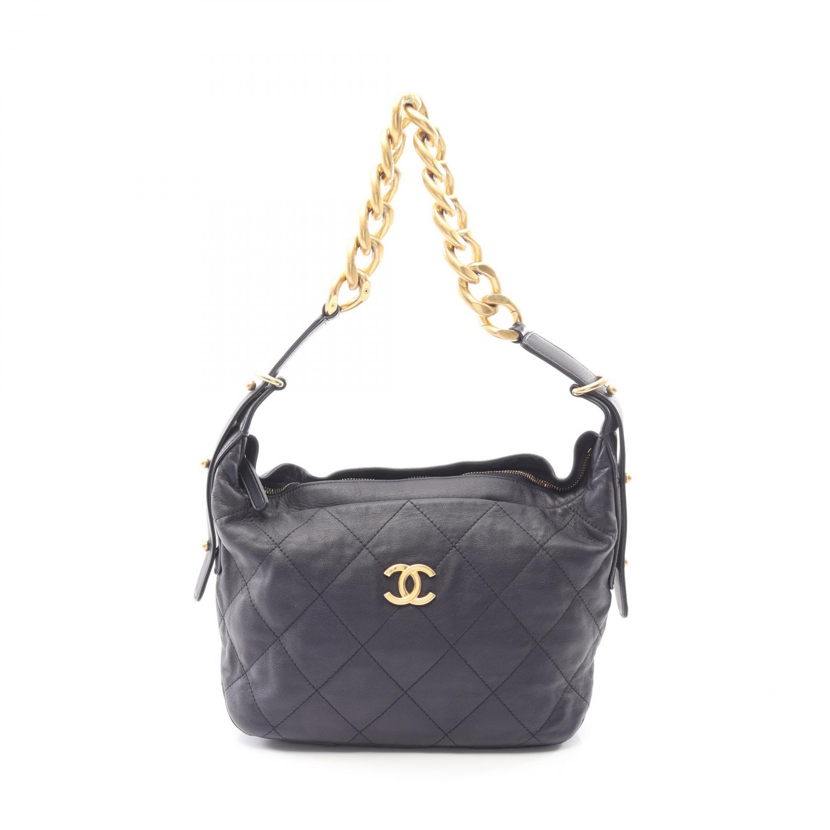 【15%OFFクーポン 7/19 20時～7/26 9:59】シャネル CHANEL マトラッセ ショルダーバッグ バッグ ラムスキン（羊革） ネイビー系 AS2910 【中古】｜RECLO（リクロ）店 272,250円