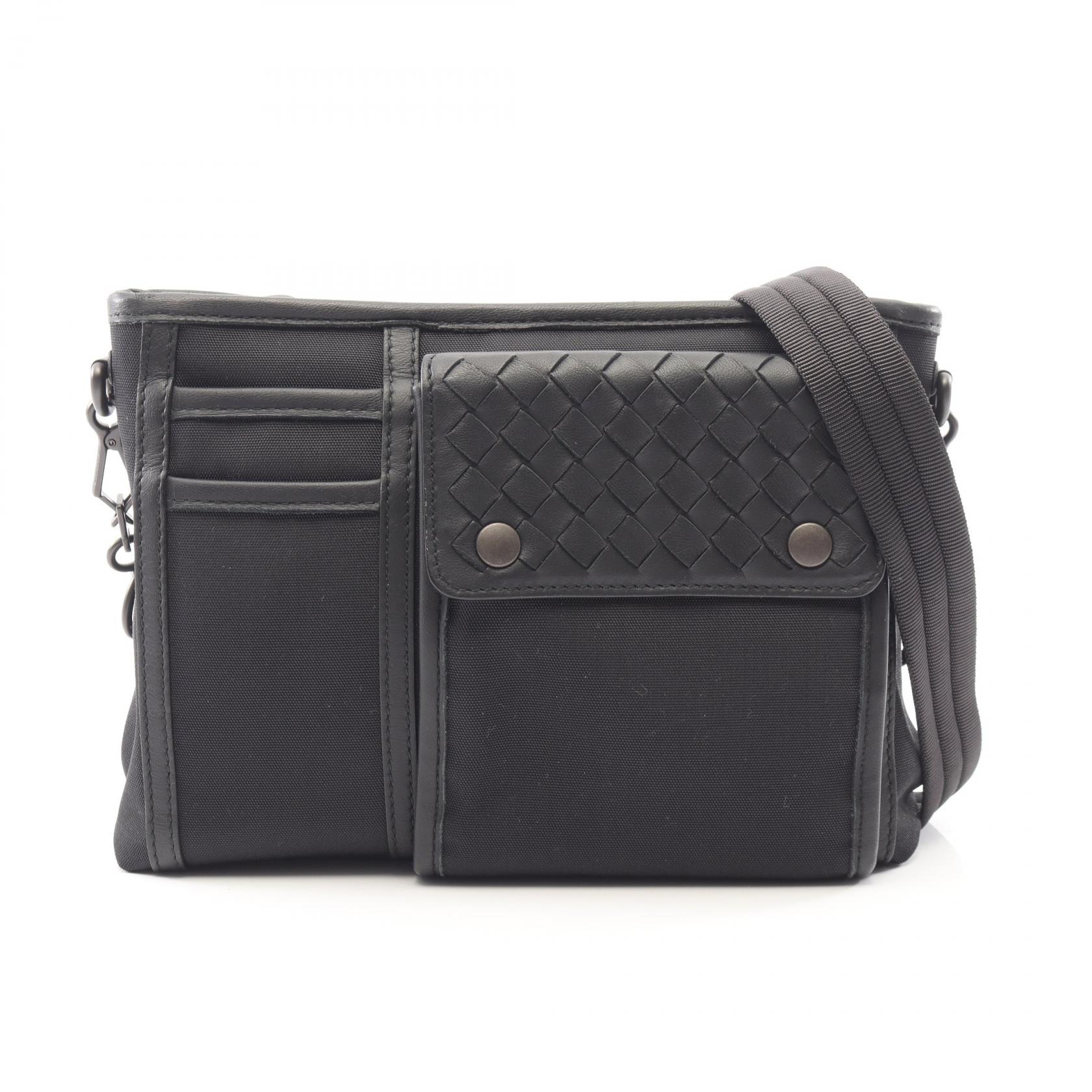 ボッテガヴェネタ BOTTEGA VENETA イントレチャート ショルダーバッグ バッグ ナイロン レザー ブラック系 【中古】 42,900円