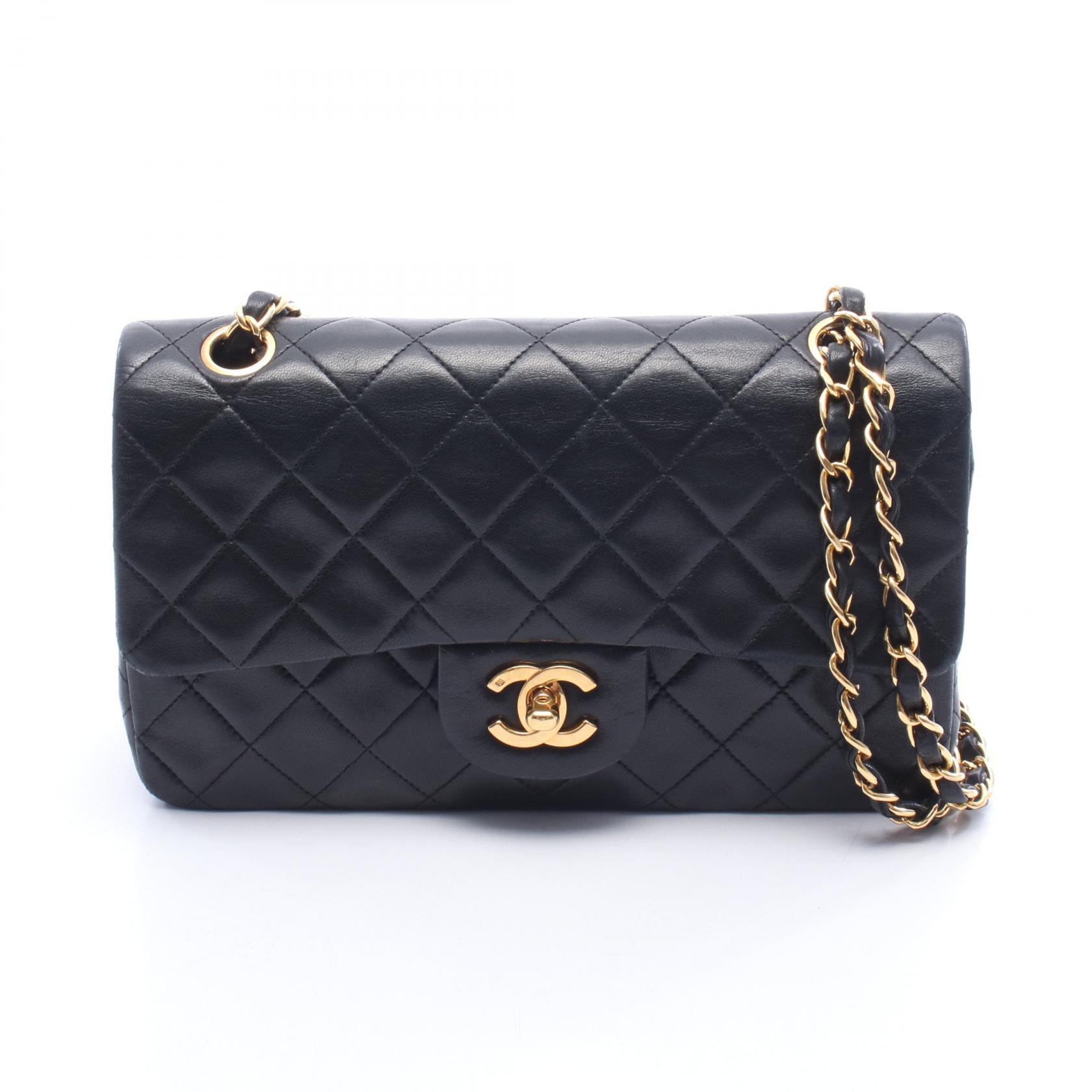 シャネル CHANEL マトラッセ Wフラップ ショルダーバッグ バッグ ラムスキン（羊革） ブラック系 【中古】