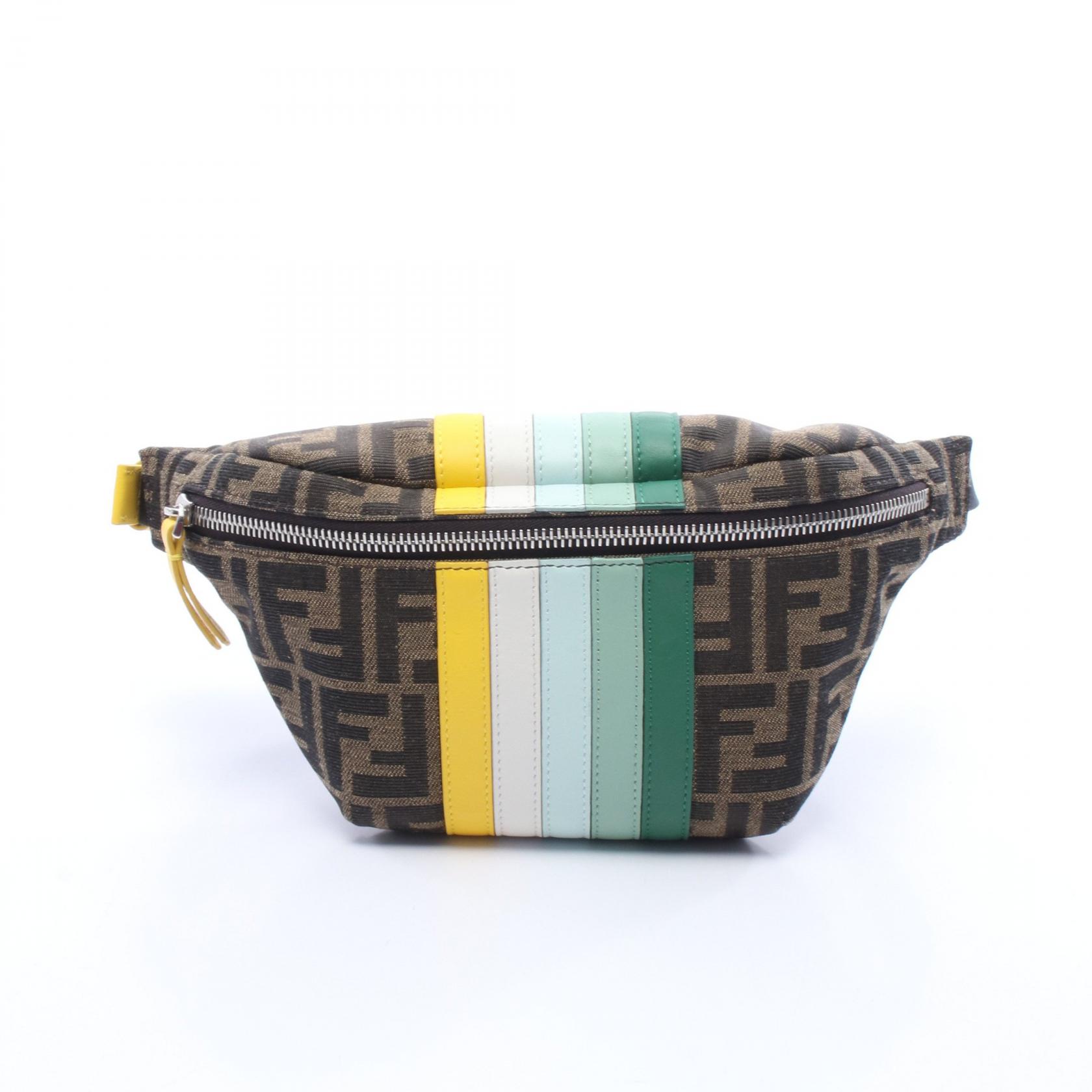 フェンディ FENDI ズッカ ウエストバッグ ボディバッグ バッグ キャンバス レザー ベージュ系 / マルチカラー 7VB011 【中古】