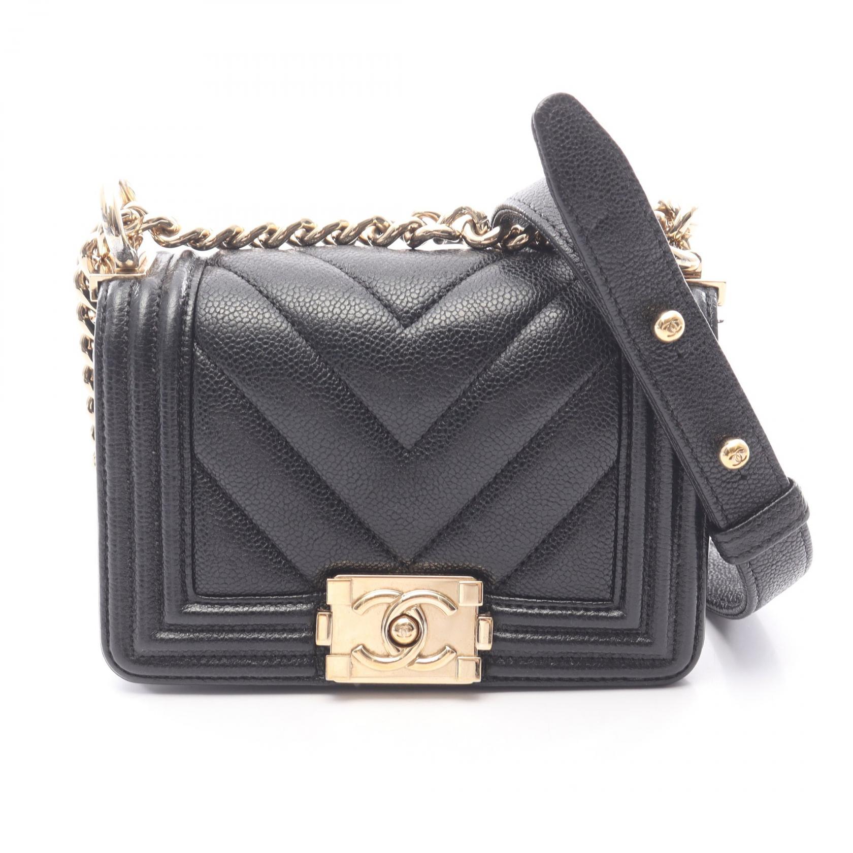 【15%OFFクーポン 7/19 20時~7/26 9:59】シャネル CHANEL ボーイシャネル ミニ シェブロン Vステッチ ショルダーバッグ バッグ キャビアスキン(グレインドカーフ) ブラック系 【中古】|RECLO(リクロ)店
