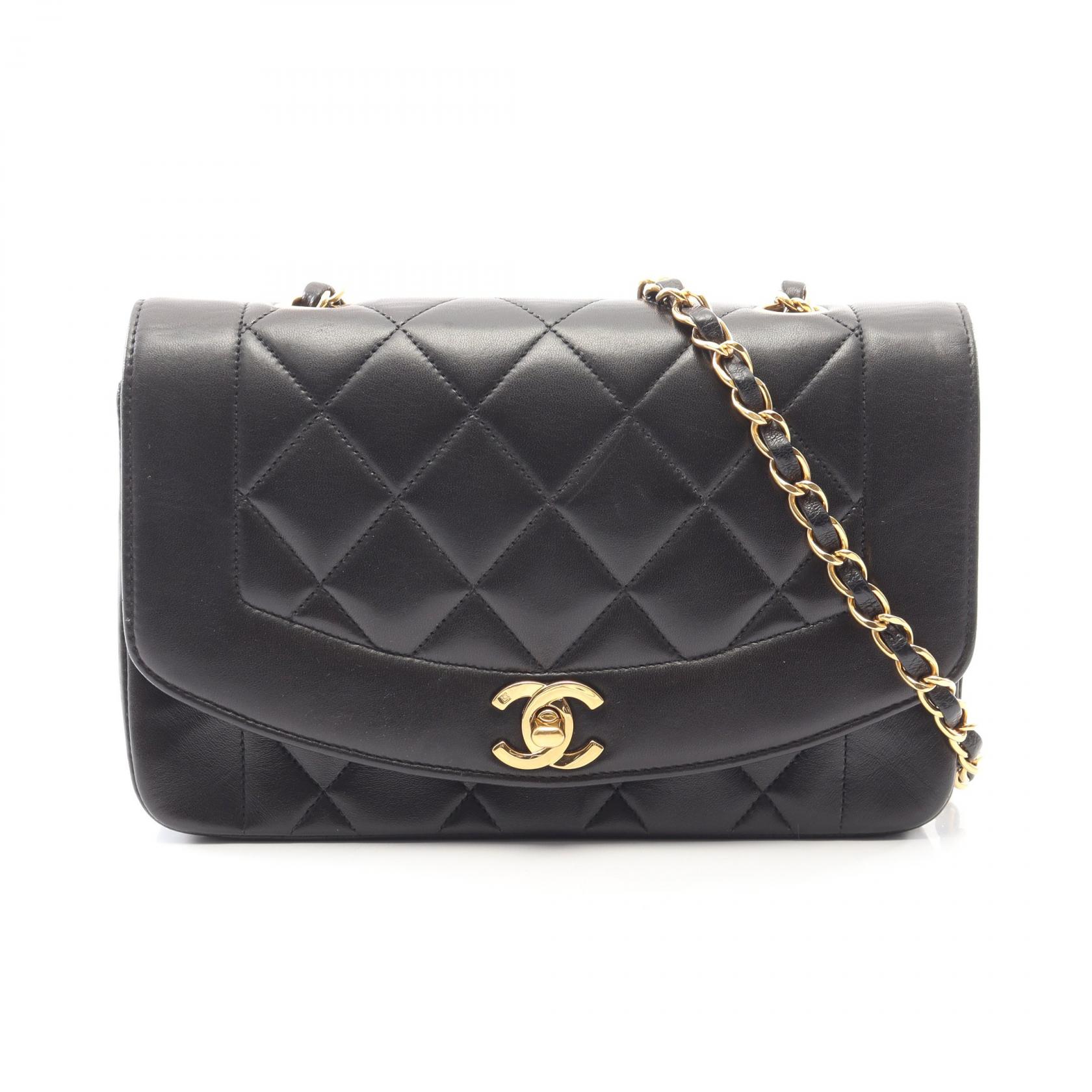 シャネル CHANEL マトラッセ ダイアナフラップ ショルダーバッグ バッグ ラムスキン（羊革） ブラック系 A01164 【中古】