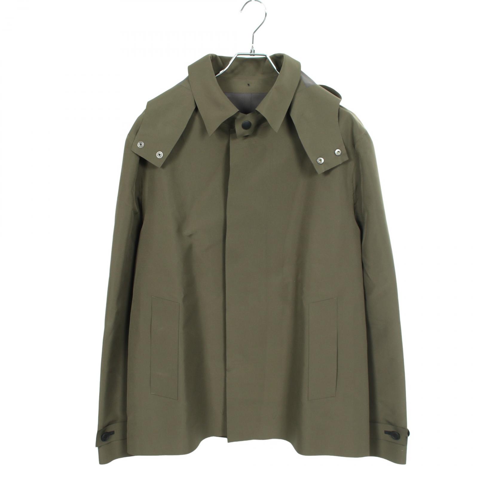 エンポリオ・アルマーニ Emporio Armani 衣料品 アウター ポリエステル カーキ系 V1B950 V1500 【中古】|RECLO(リクロ)店