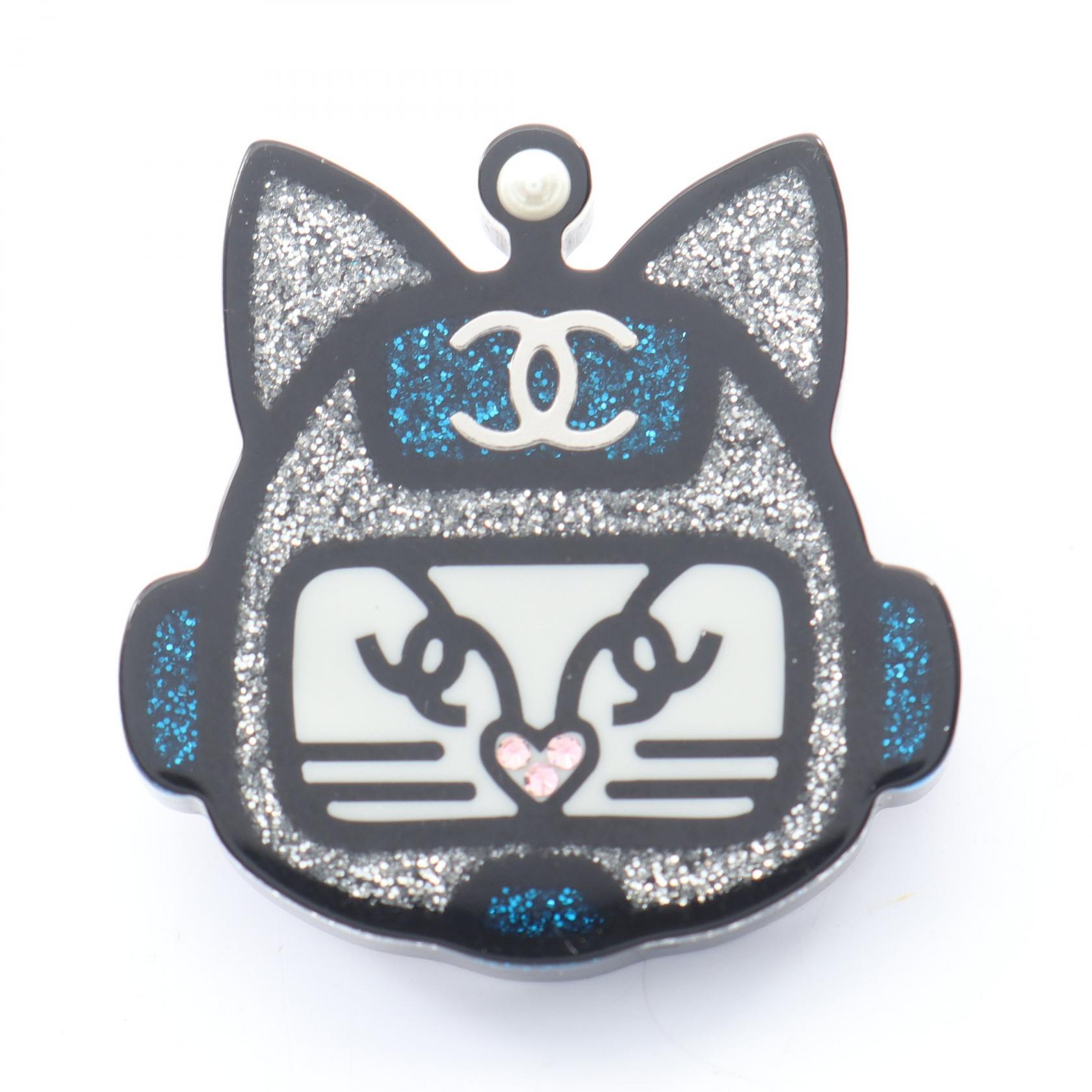 【10%OFFクーポン 7/18 0時~7/21 9:59】シャネル CHANEL ロボットキャット ピン ブローチ アクセサリー プラスチック / フェイクパール シルバー系 / マルチカラー 【中古】|RECLO(リクロ)店