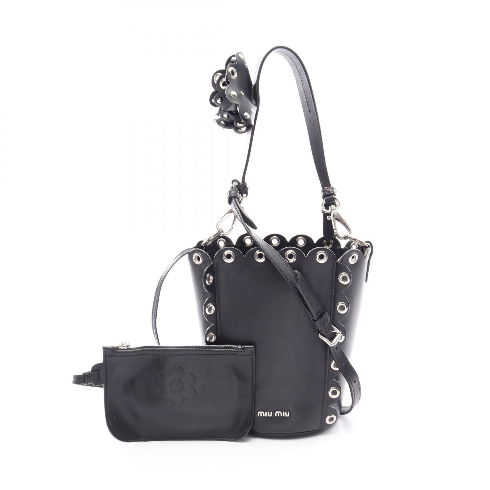 【15%OFFクーポン 7/19 20時~7/26 9:59】ミュウ ミュウ Miu Miu バケットバッグ 2WAY ハンドバッグ バッグ レザー ブラック系 5BE017 【中古】|RECLO(リクロ)店