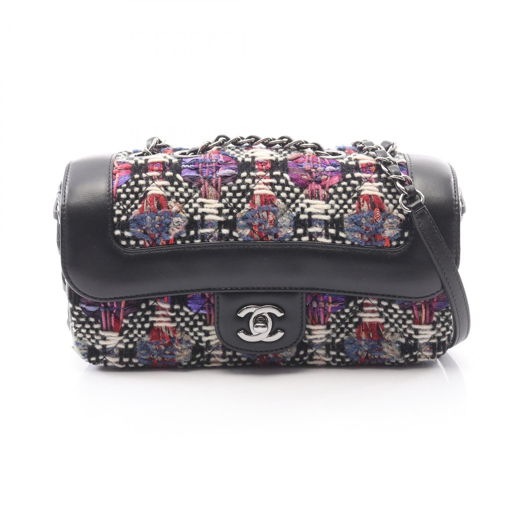 シャネル CHANEL マトラッセ ショルダーバッグ バッグ ファブリック ラムスキン（羊革） ブラック系 / マルチカラー 【中古】｜RECLO（リクロ）店