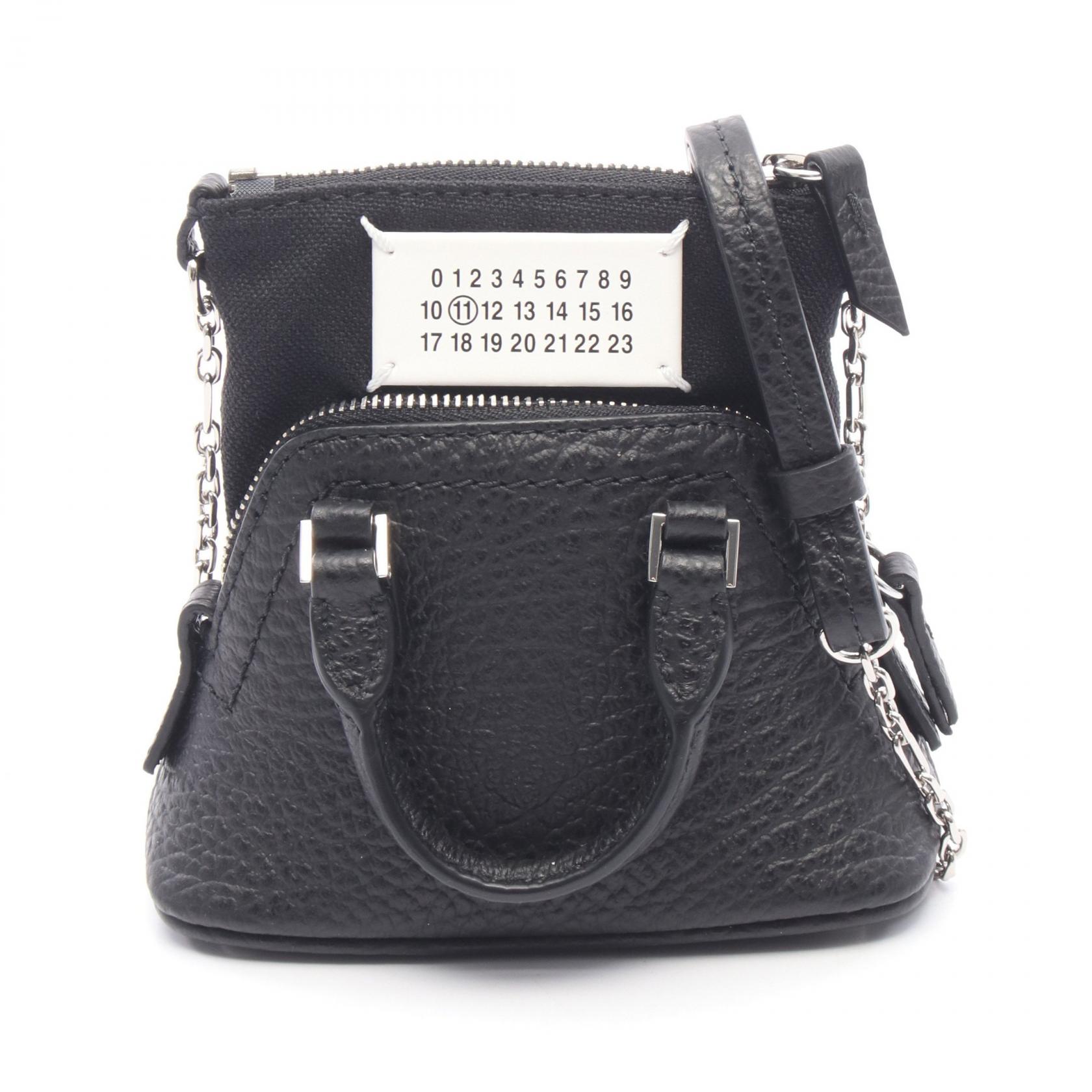 メゾン マルジェラ Maison Margiela 5AC BABY ショルダーバッグ バッグ レザー ブラック系 SB3WG0025P4455T8013 【中古】｜RECLO（リクロ）店