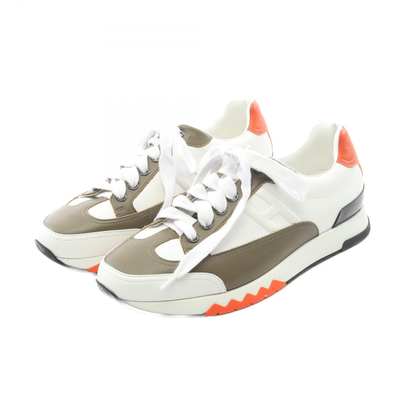 【10%OFFクーポン 7/21 10時~7/26 9:59】エルメス HERMES トレイル スニーカー 靴 レザー ホワイト系 / カーキ系 / オレンジ系 191395Z 【中古】|RECLO(リクロ)店