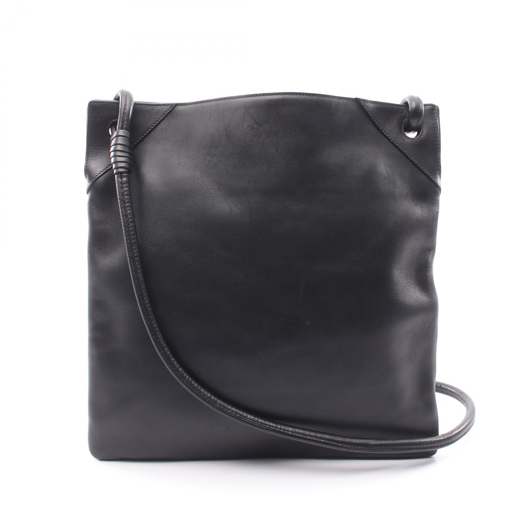 【10%OFFクーポン 7/21 10時~7/26 9:59】ボッテガヴェネタ BOTTEGA VENETA ショルダーバッグ バッグ レザー ブラック系 【中古】|RECLO(リクロ)店