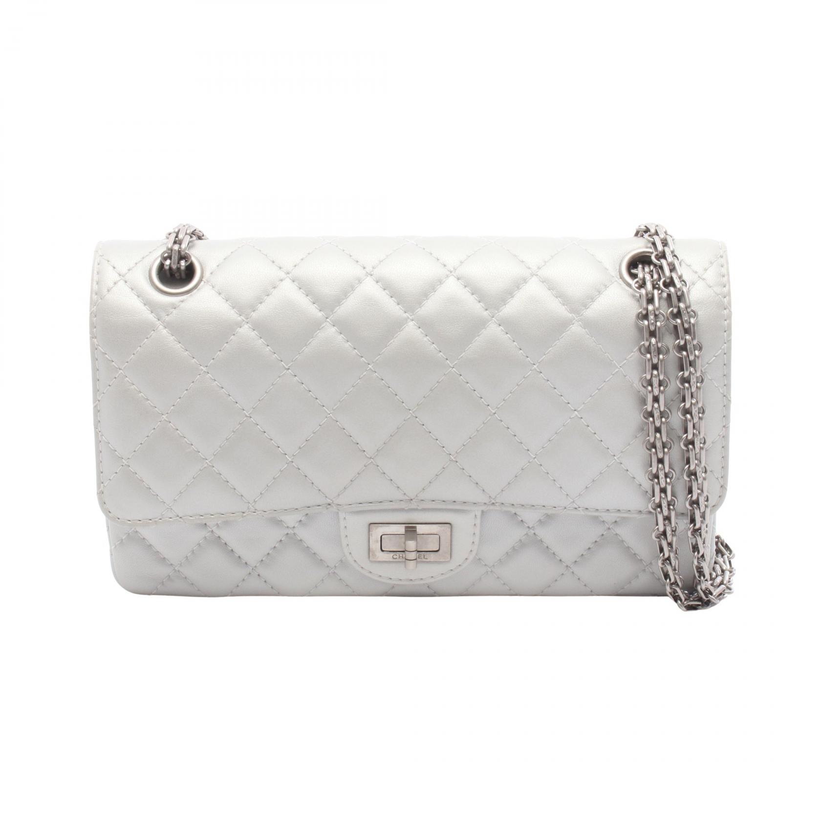 【15%OFFクーポン 7/19 20時~7/26 9:59】シャネル CHANEL 2.55 マトラッセ マドモアゼルチェーン ショルダーバッグ バッグ レザー シルバー系 A37586 【中古】|RECLO(リクロ)店