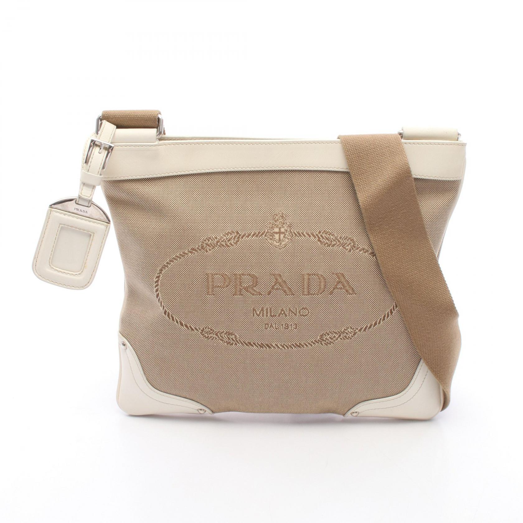 プラダ PRADA ロゴジャガード ショルダーバッグ バッグ キャンバス レザー ベージュ系 / アイボリー系 【中古】｜RECLO（リクロ）店
