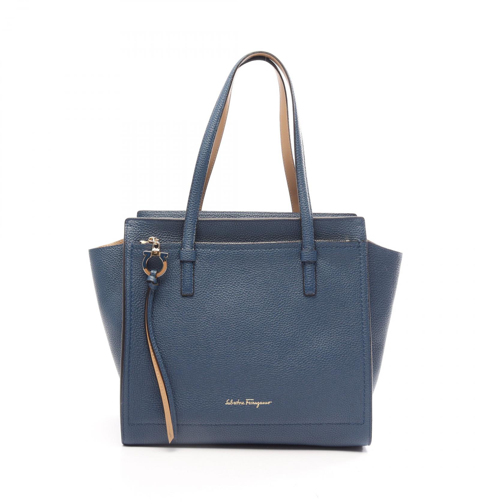 【10%OFFクーポン 7/21 10時～7/26 9:59】サルヴァトーレフェラガモ Salvatore Ferragamo エイミー ガンチーニ トートバッグ バッグ レザー ブルー系 【中古】｜RECLO（リクロ）店