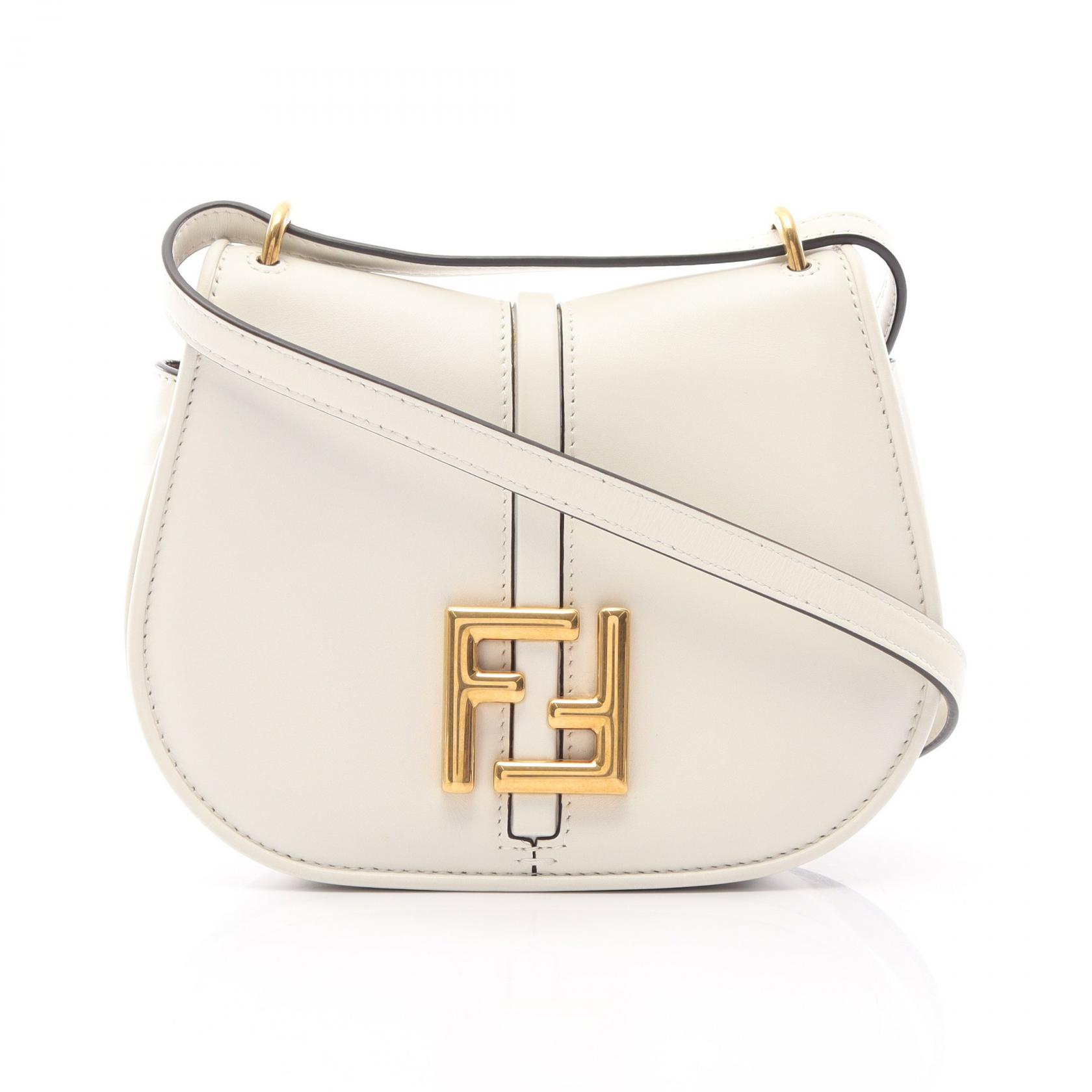 【10%OFFクーポン 7/21 10時~7/26 9:59】フェンディ FENDI カモン スモール ショルダーバッグ バッグ レザー ホワイト系 8BS082 AQ0L F1550 【中古】|RECLO(リクロ)店