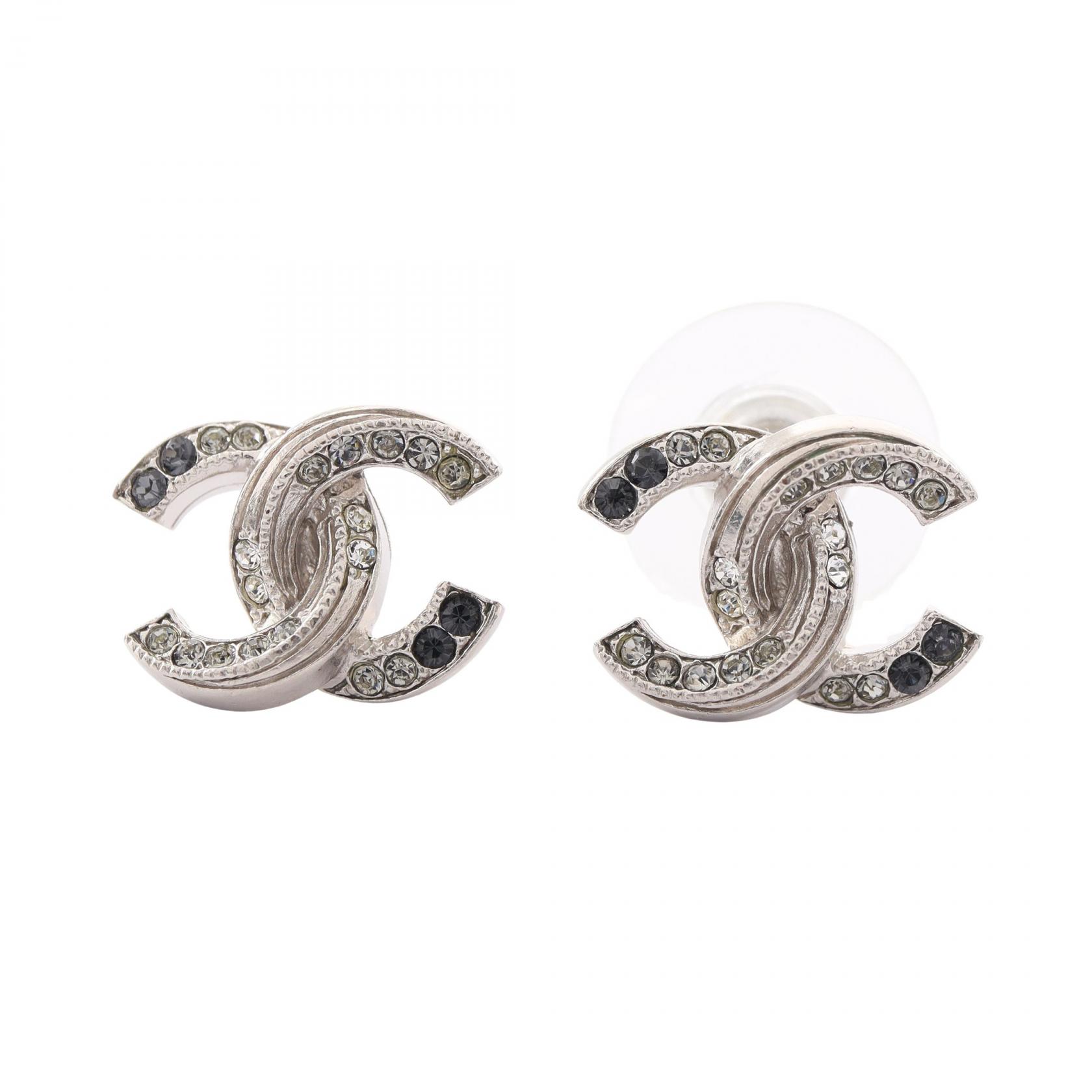 【10%OFFクーポン 7/21 10時～7/26 9:59】シャネル CHANEL ココマーク ピアス ジュエリー ステンレススチール ラインストーン シルバー系 / クリア系 / ブラック系 【中古】｜RECLO（リクロ）店