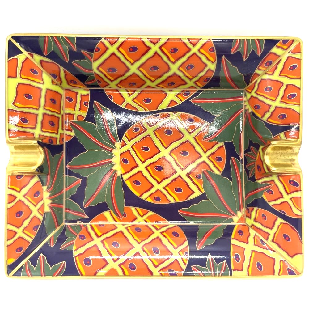 エルメス HERMES アシュトレイ 灰皿 カモ柄 楽天市場】HERMES エルメス アッシュトレイ 灰皿 ヒョウ 豹 陶器