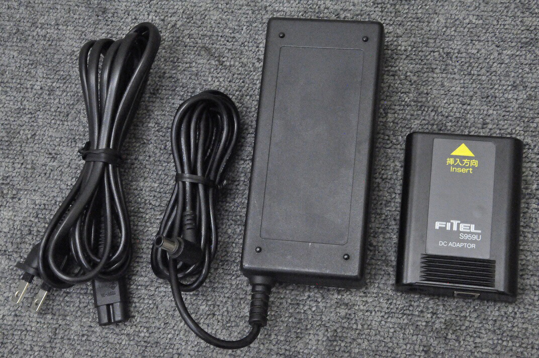 【完全無欠・中古品】FITEL/古河電工 光衣料繊維融着繋ぎ合わせる機 S122続きもの用 DCアダプター S959U+ACアダプター付き添い人■USB印字機 ■相応う機種：S121A S121M S121SBB S122A-A S122A-B S122M4-A S122M4-B S122M8 S122M12等に当て嵌める能力のある【中古】