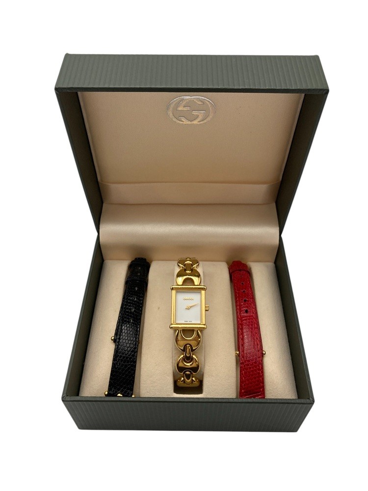 楽天市場】GUCCI(グッチ） 4000L クォーツ レディース ブラック
