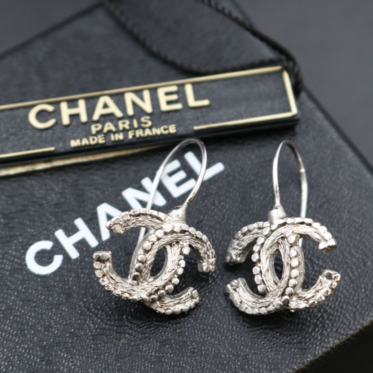 良好 Chanel シャネル ヴィンテージ ココマーク 引掛ピアス Ag色合い 00a 容れもの差添 レディース 付録 銘柄雑貨 中古 Pghintheround Com