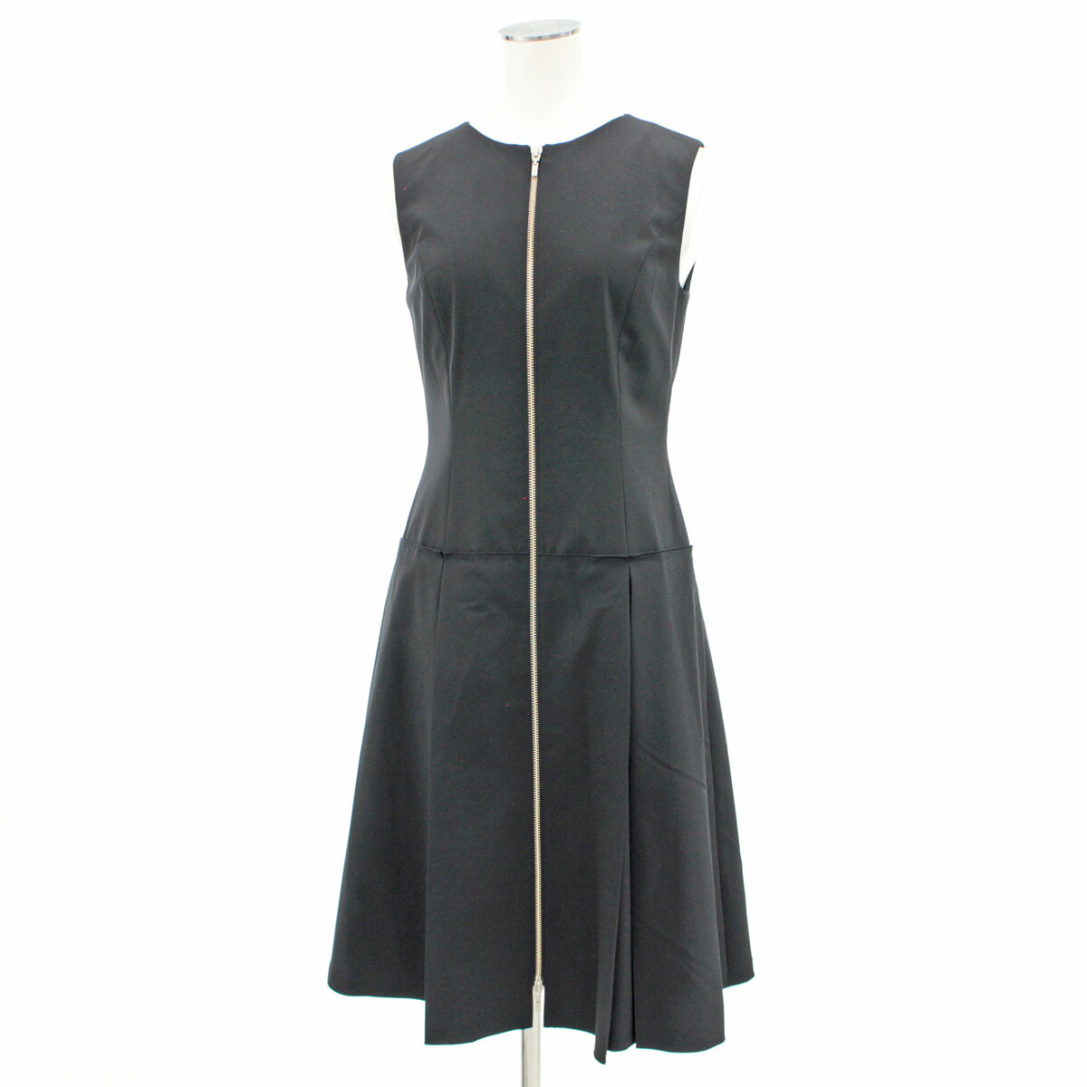 Foxey New York Foxey フォクシーニューヨーク フロントジップワンピース York サイズ38 ワンピース Black 黒 ブラック ノースリーブ レディース 中古 リサイクル ティファナ Foxey New York Foxey フォクシーニューヨーク フロントジップワンピース York サイズ38 ワンピース Black 黒 ブラック ノースリーブ レディース 中古 リサイクル ティファナ