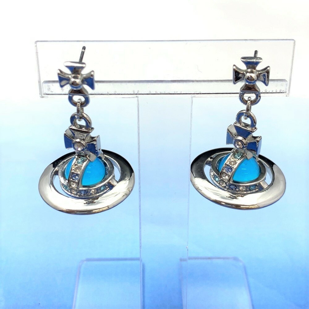 9152円 経典 Vivienne Westwood ヴィヴィアンウエストウッド ピアス 美品 シルバーカラー オーブ レディース Accessory