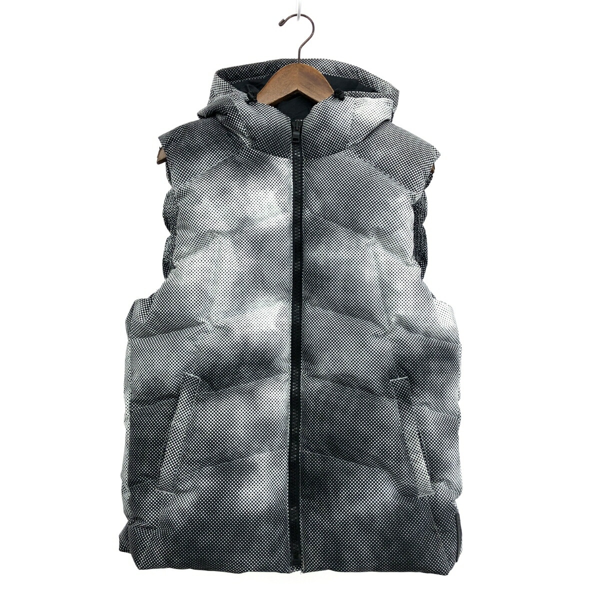 専用アナクロノーム　限定アイテム ステンシルアウトドアベスト ANACHRONORM “RIDING UTILITY VEST” - Tribeca