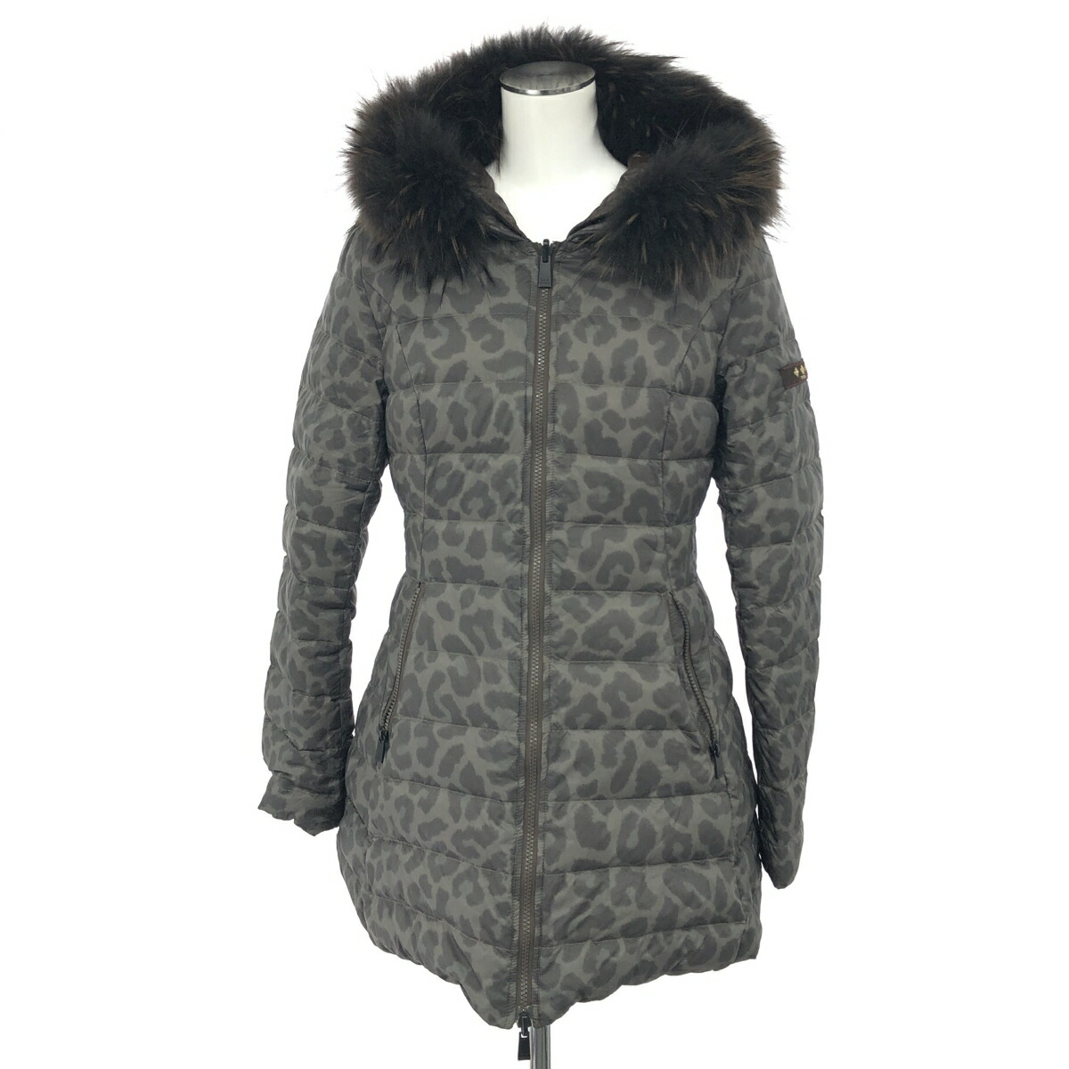 楽天市場】【中古】○美品○タトラス ポンチョ ダウンコート マント